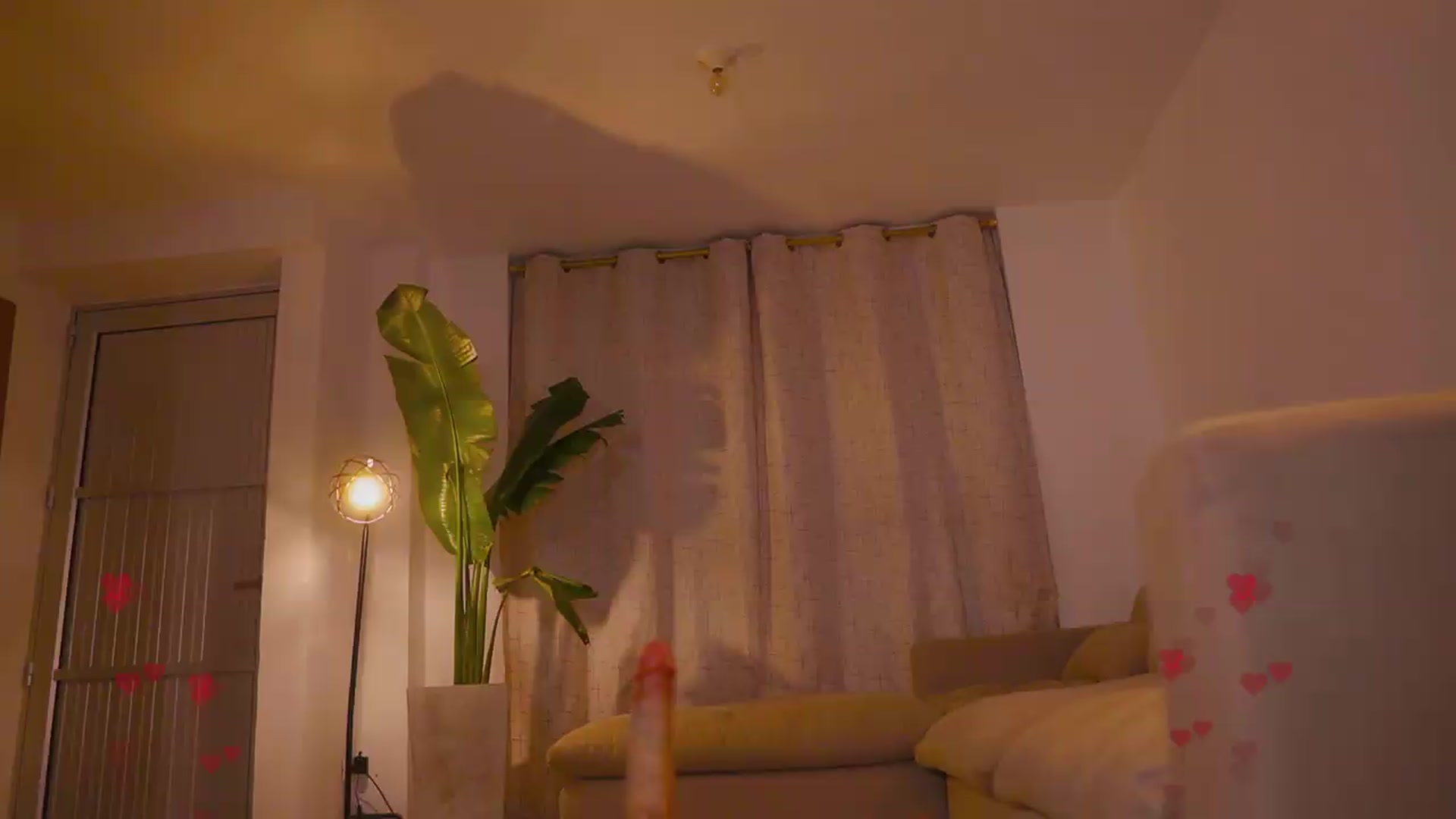 Gallery image thumbnail from AlejaBlonde's myfreecams stream on, 05/15/2026, 07:56 image 7 of 20