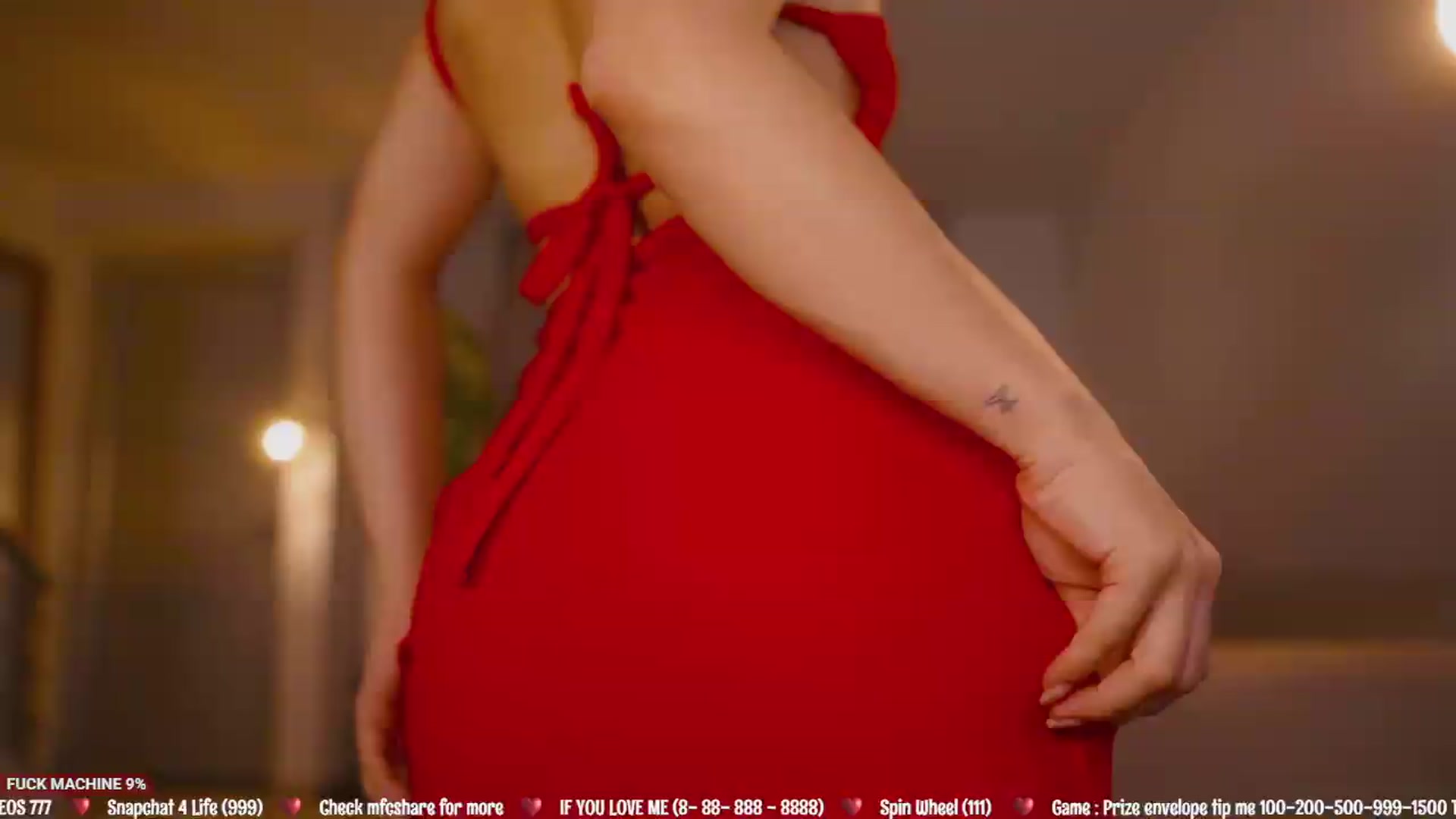 Gallery image thumbnail from AlejaBlonde's myfreecams stream on, 05/17/2026, 23:46 image 11 of 20