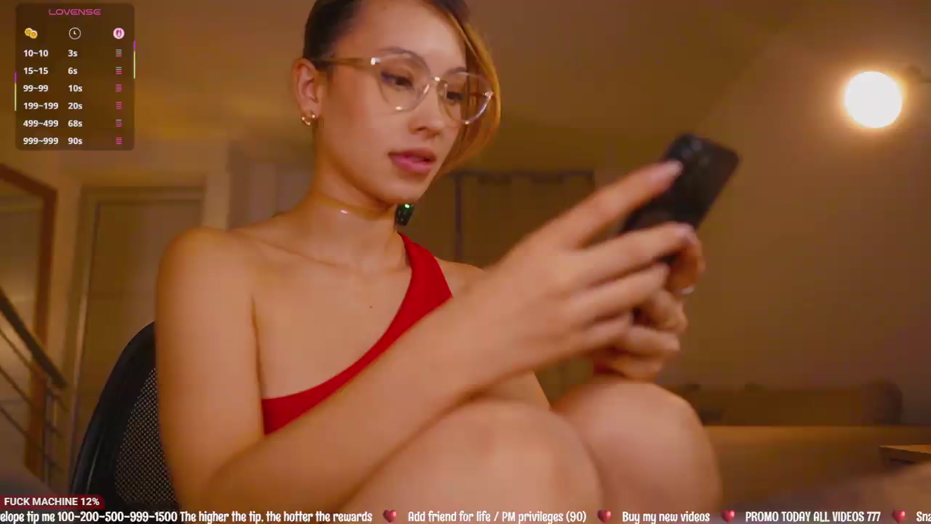 Gallery image thumbnail from AlejaBlonde's myfreecams stream on, 05/18/2026, 24:37 image 17 of 20