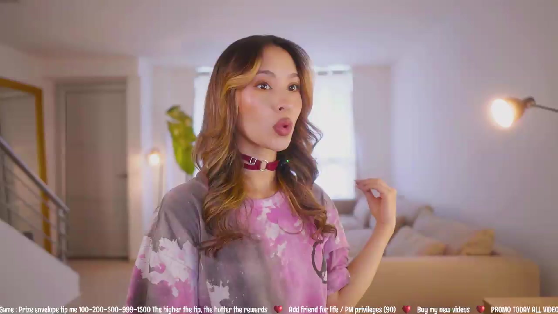 Gallery image thumbnail from AlejaBlonde's myfreecams stream on, 05/19/2026, 21:09 image 1 of 20