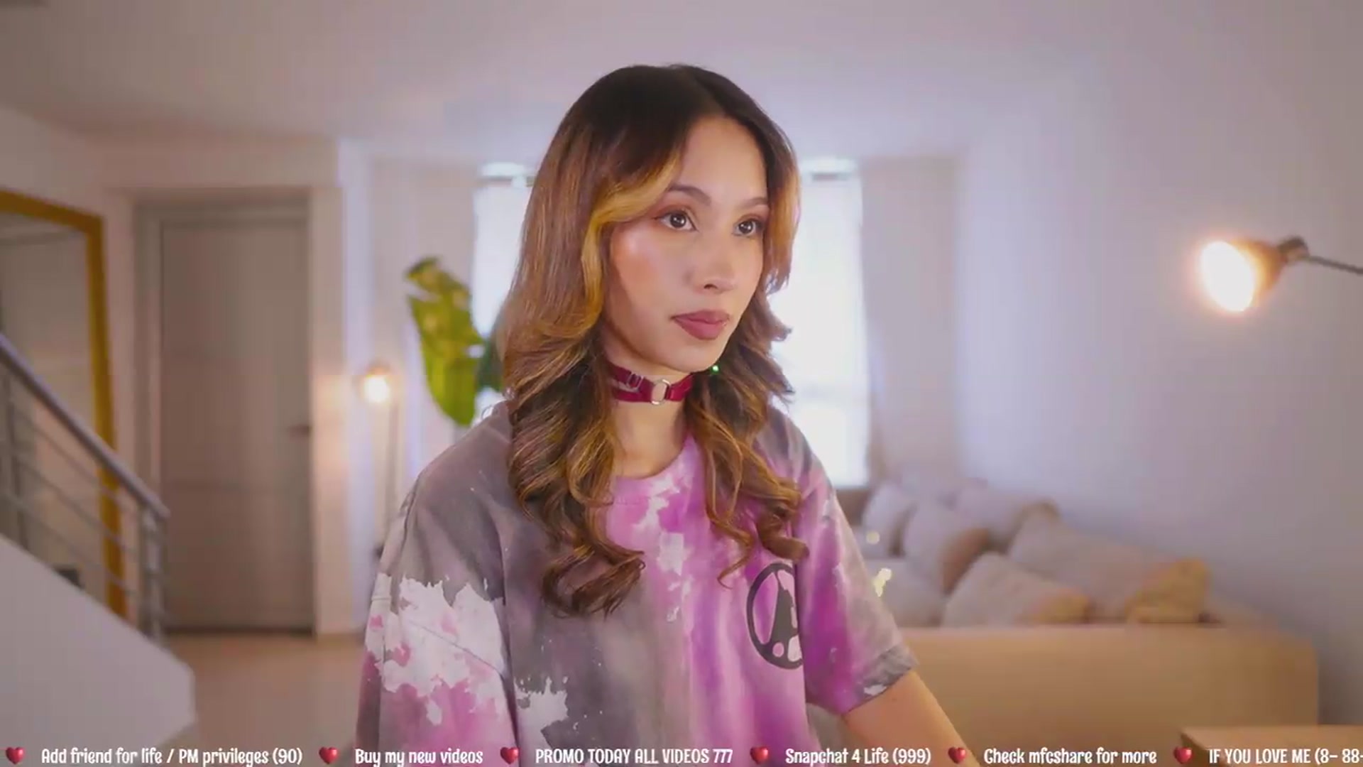 Gallery image thumbnail from AlejaBlonde's myfreecams stream on, 05/19/2026, 21:09 image 6 of 20