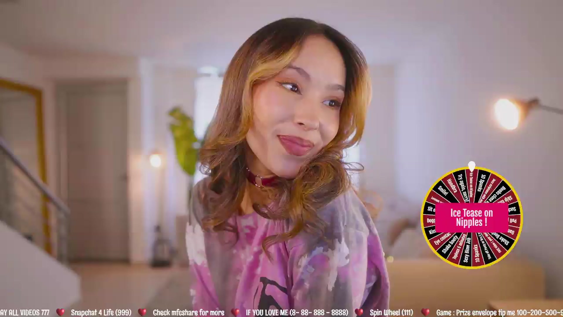 Gallery image thumbnail from AlejaBlonde's myfreecams stream on, 05/19/2026, 21:09 image 9 of 20