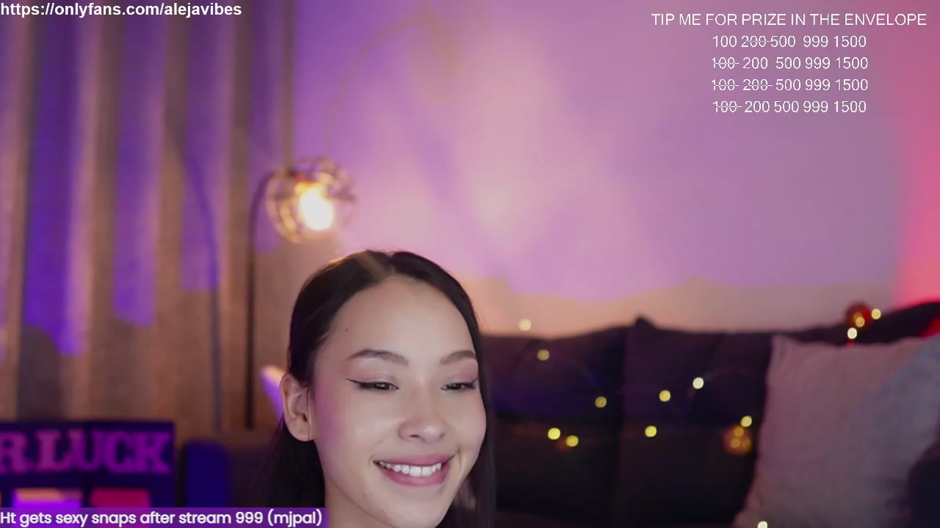 Gallery image thumbnail from AlejaVibe's myfreecams stream on, 11/04/2023, 07:41 image 3 of 20
