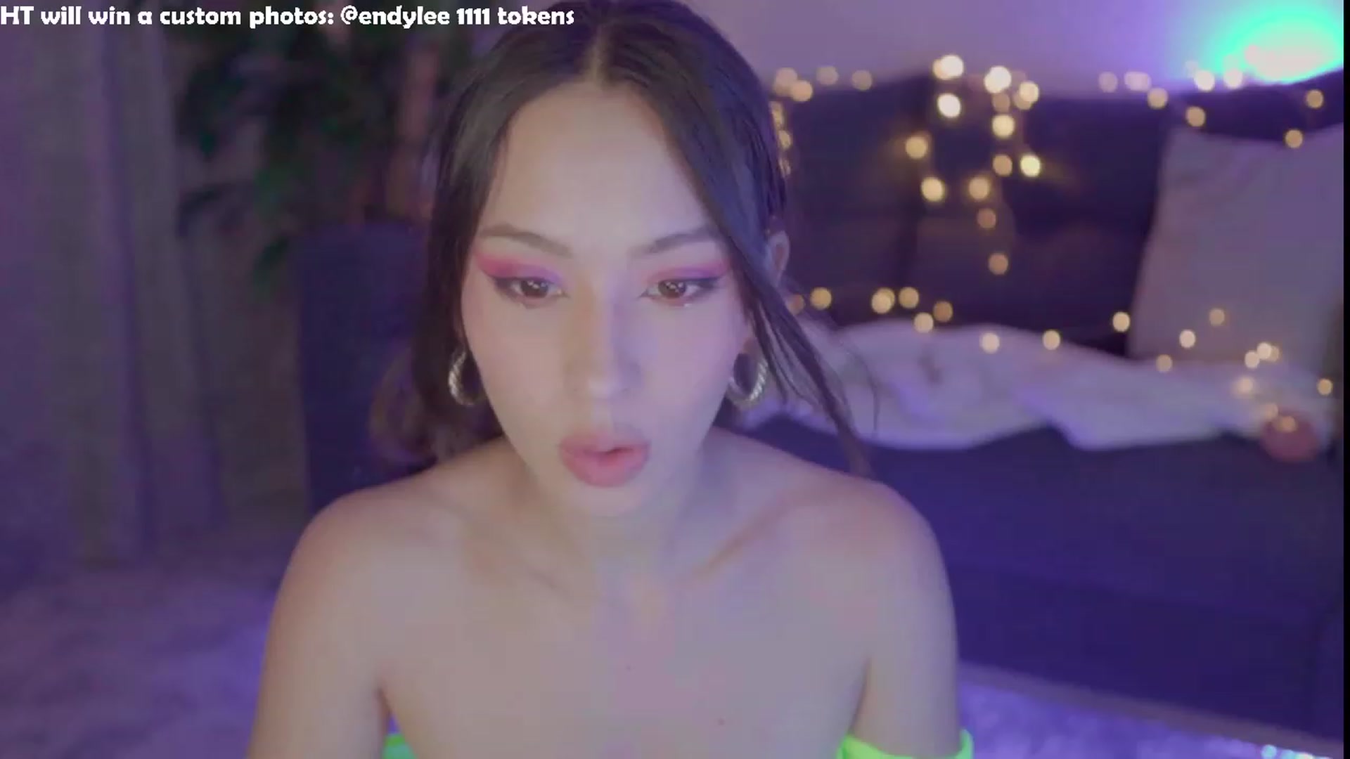 Gallery image thumbnail from AlejaVibe's myfreecams stream on, 01/07/2024, 06:05 image 12 of 20