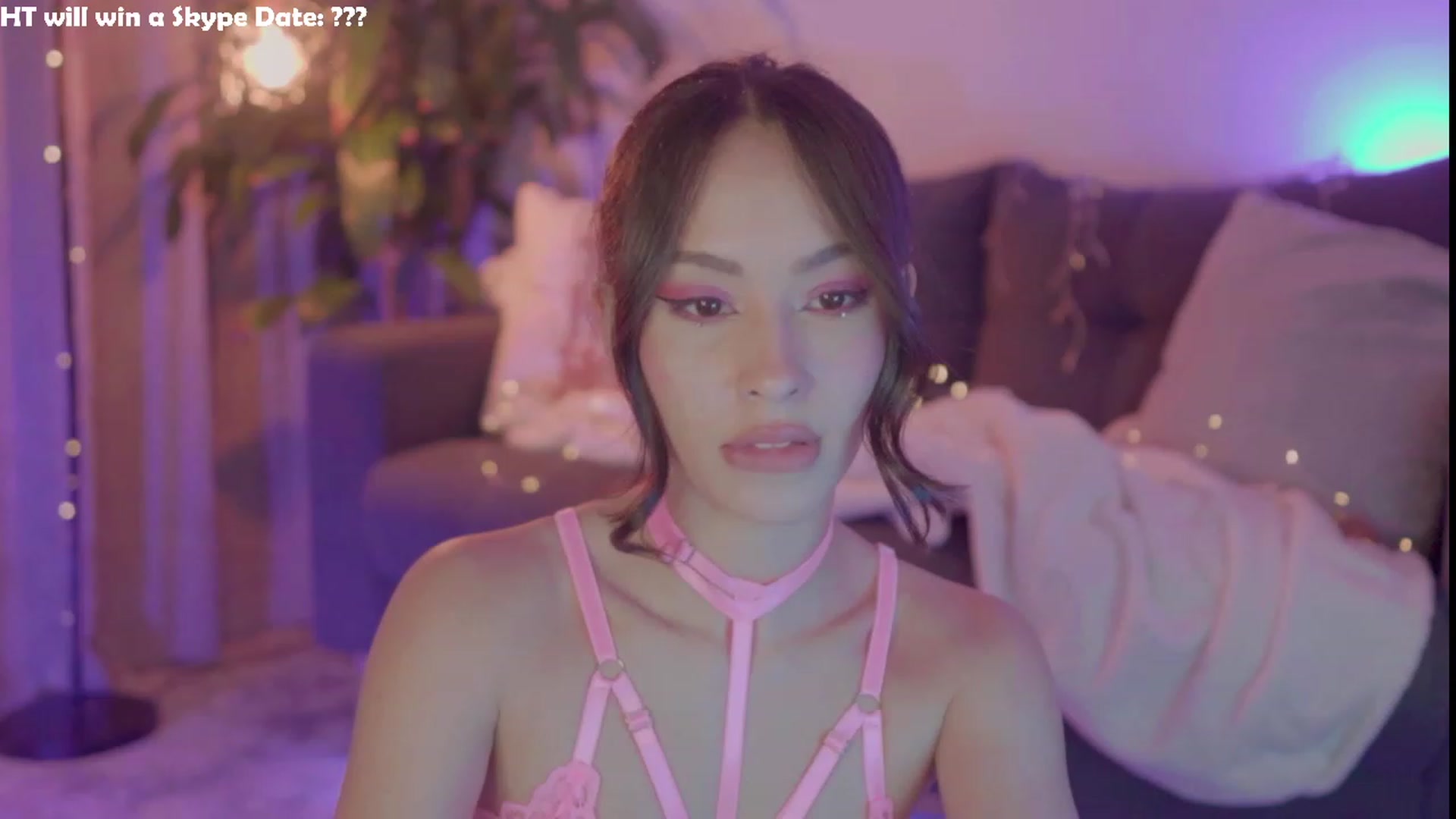 Gallery image thumbnail from AlejaVibe's myfreecams stream on, 01/09/2024, 04:35 image 2 of 20