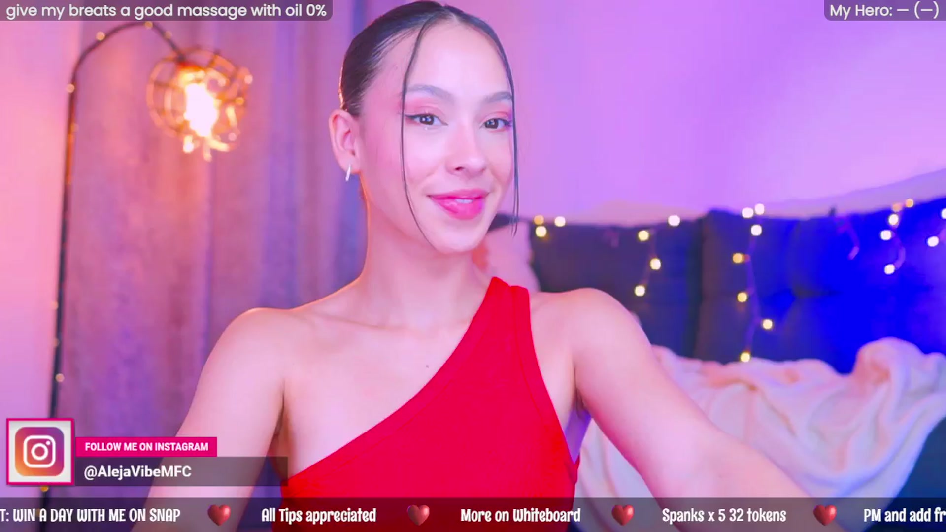Gallery image thumbnail from AlejaVibe's myfreecams stream on, 04/10/2024, 08:00 image 4 of 20