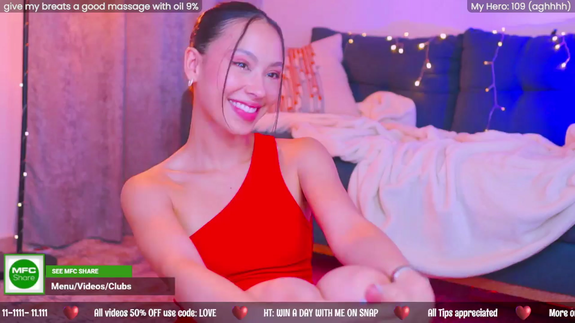 Gallery image thumbnail from AlejaVibe's myfreecams stream on, 04/10/2024, 08:00 image 20 of 20