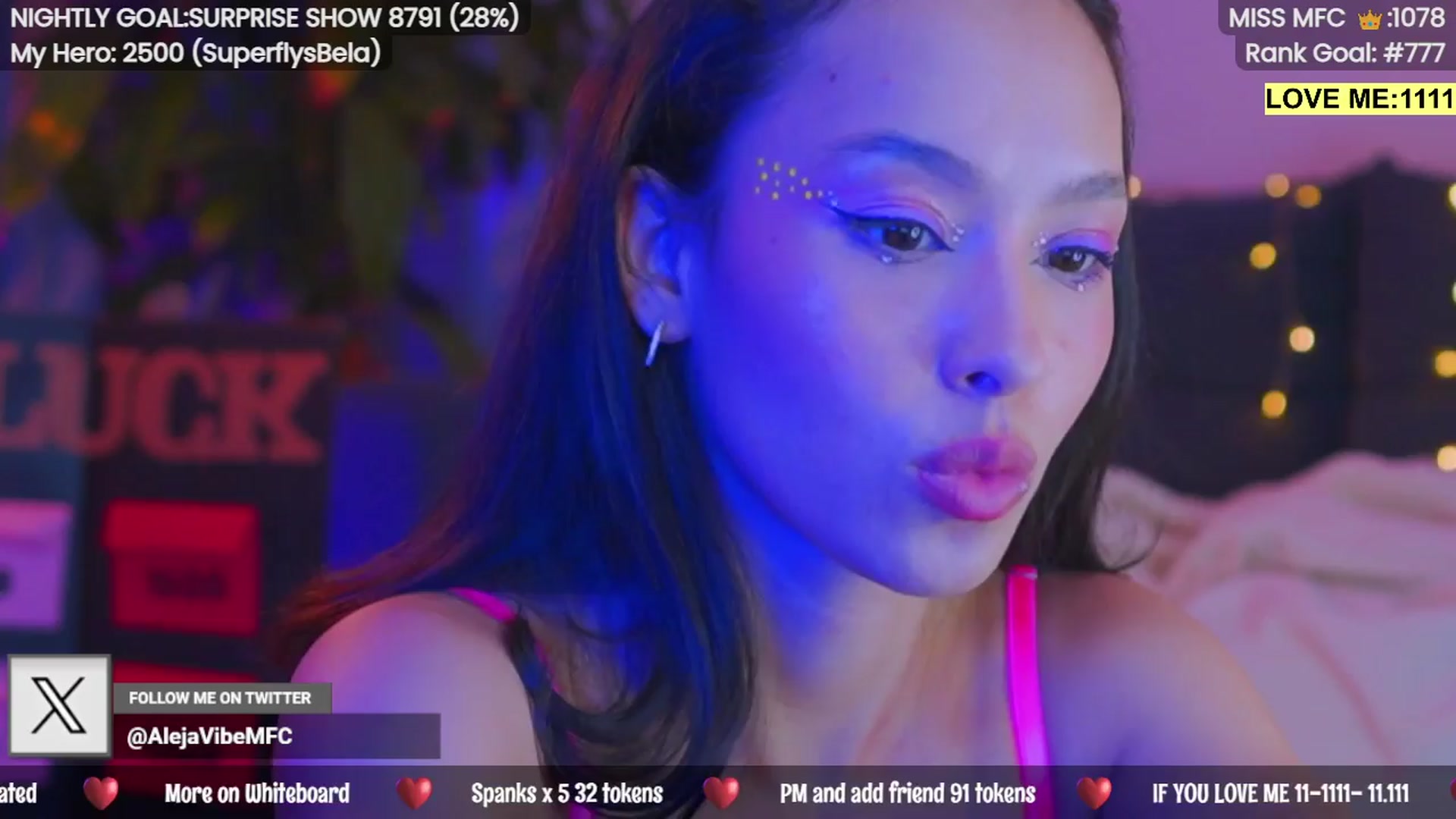 Gallery image thumbnail from AlejaVibe's myfreecams stream on, 04/14/2024, 08:43 image 4 of 20