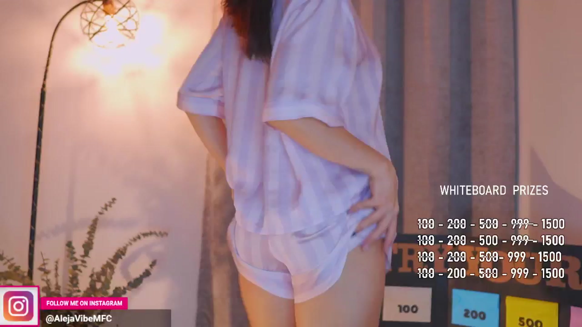 Gallery image thumbnail from AlejaVibe's myfreecams stream on, 05/08/2024, 06:19 image 14 of 20