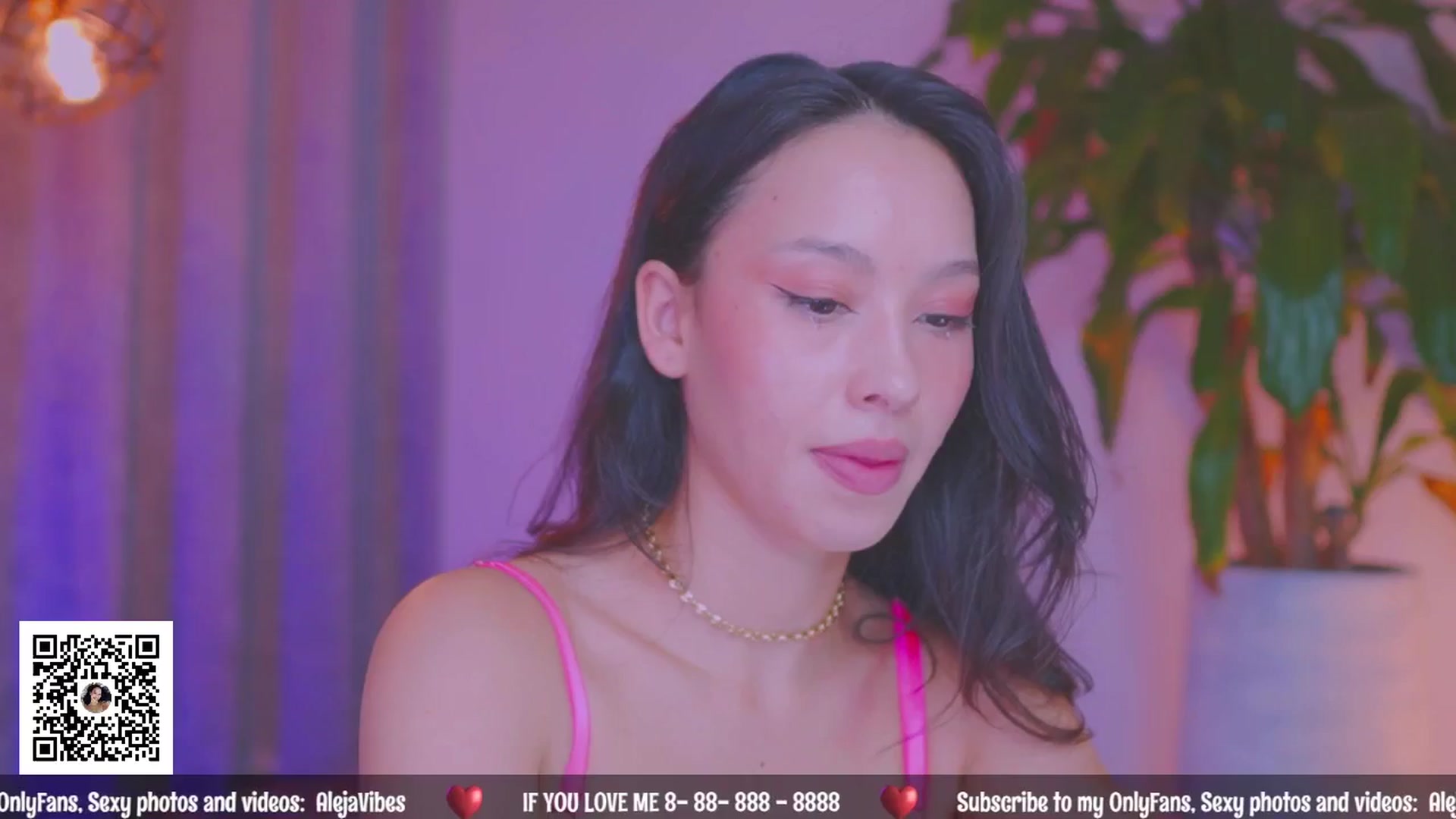 Gallery image thumbnail from AlejaVibe's myfreecams stream on, 07/17/2024, 18:08 image 19 of 20