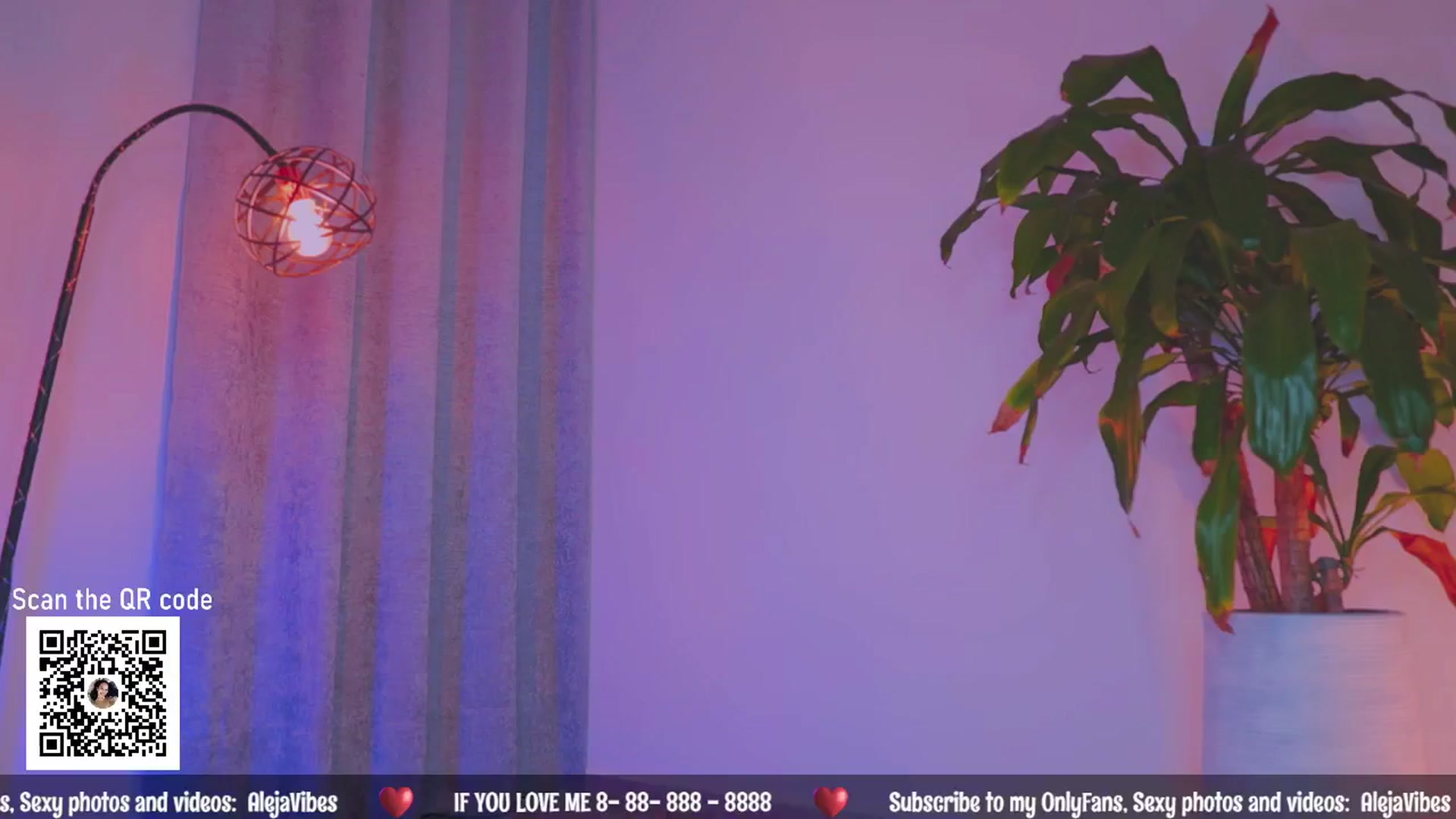 Gallery image thumbnail from AlejaVibe's myfreecams stream on, 07/17/2024, 20:17 image 18 of 20