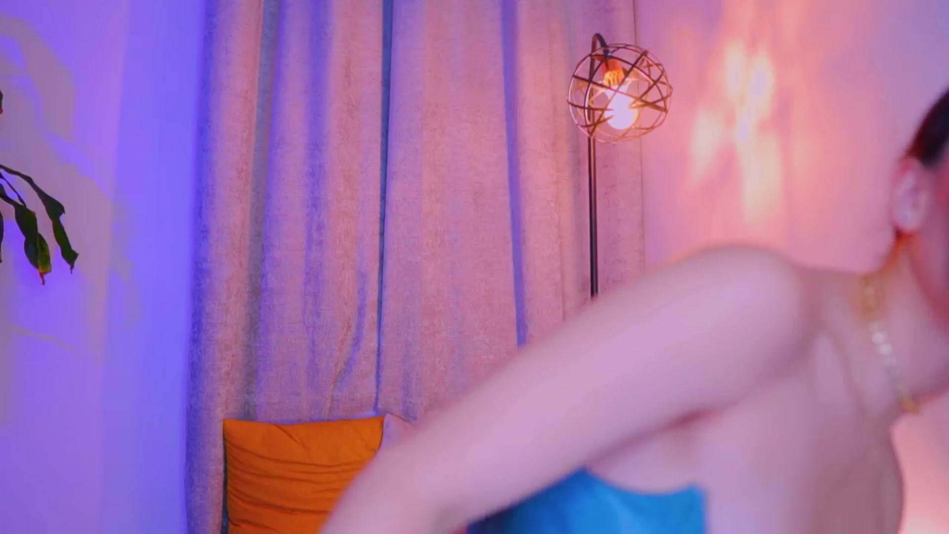 Gallery image thumbnail from AlejaVibe's myfreecams stream on, 07/23/2024, 08:32 image 10 of 20