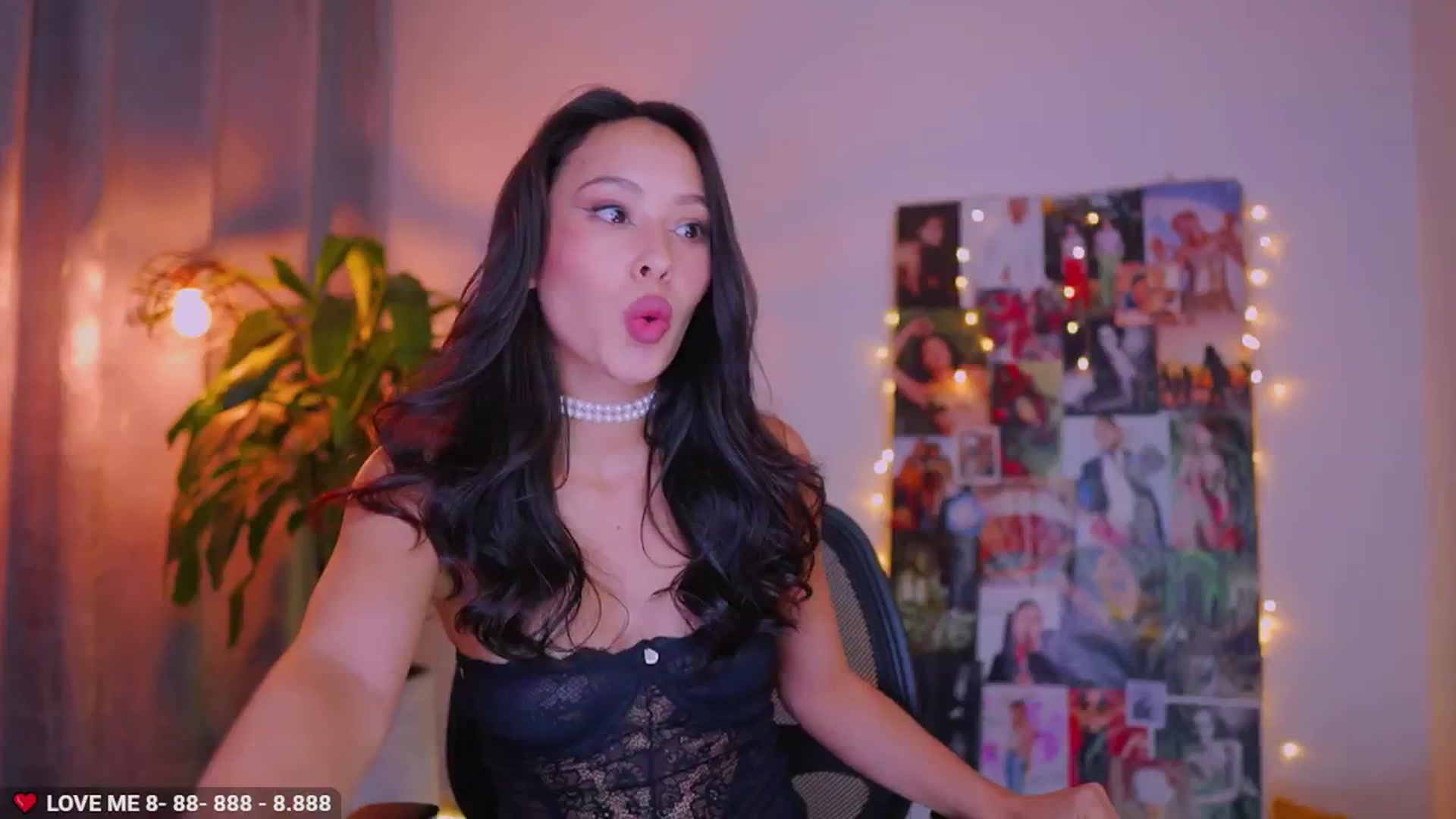 Gallery image thumbnail from AlejaVibe's myfreecams stream on, 11/18/2024, 01:08 image 13 of 20