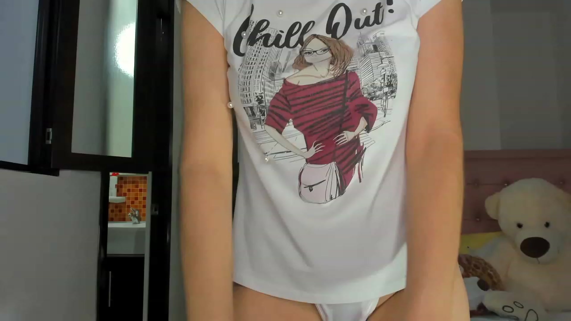 Gallery image thumbnail from Aleja_21's myfreecams stream on, 11/22/2022, 05:08 image 7 of 20