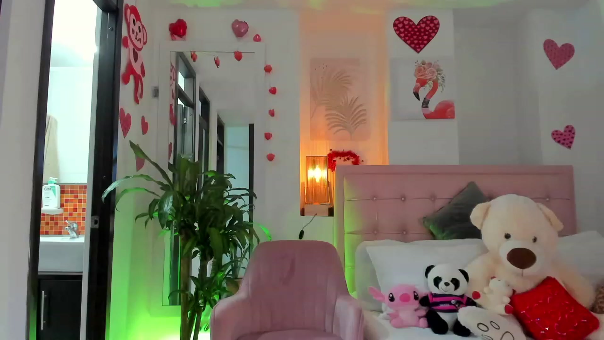 Gallery image thumbnail from Aleja_21's myfreecams stream on, 02/28/2023, 05:30 image 2 of 20