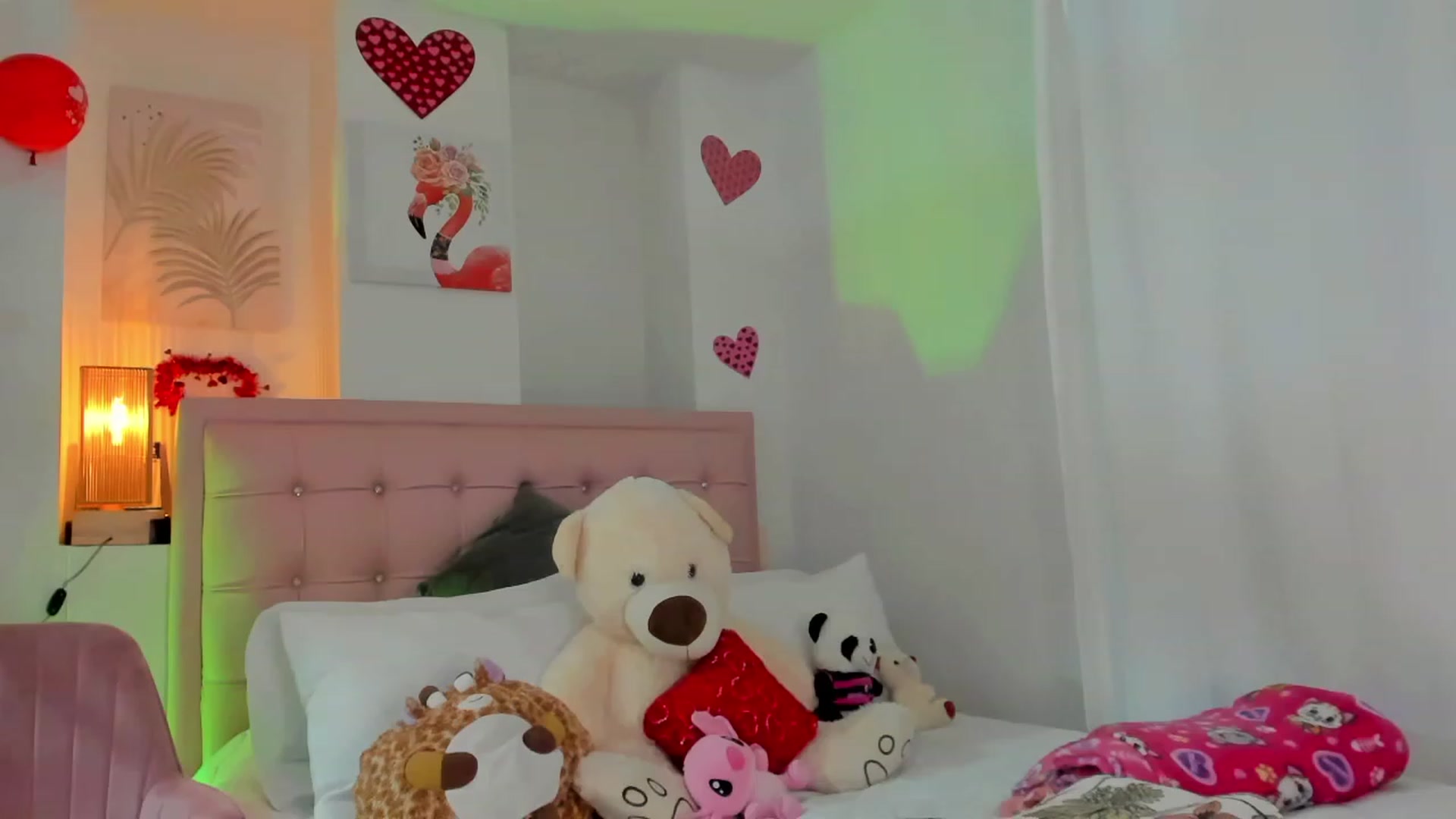 Gallery image thumbnail from Aleja_21's myfreecams stream on, 03/02/2023, 04:22 image 4 of 20