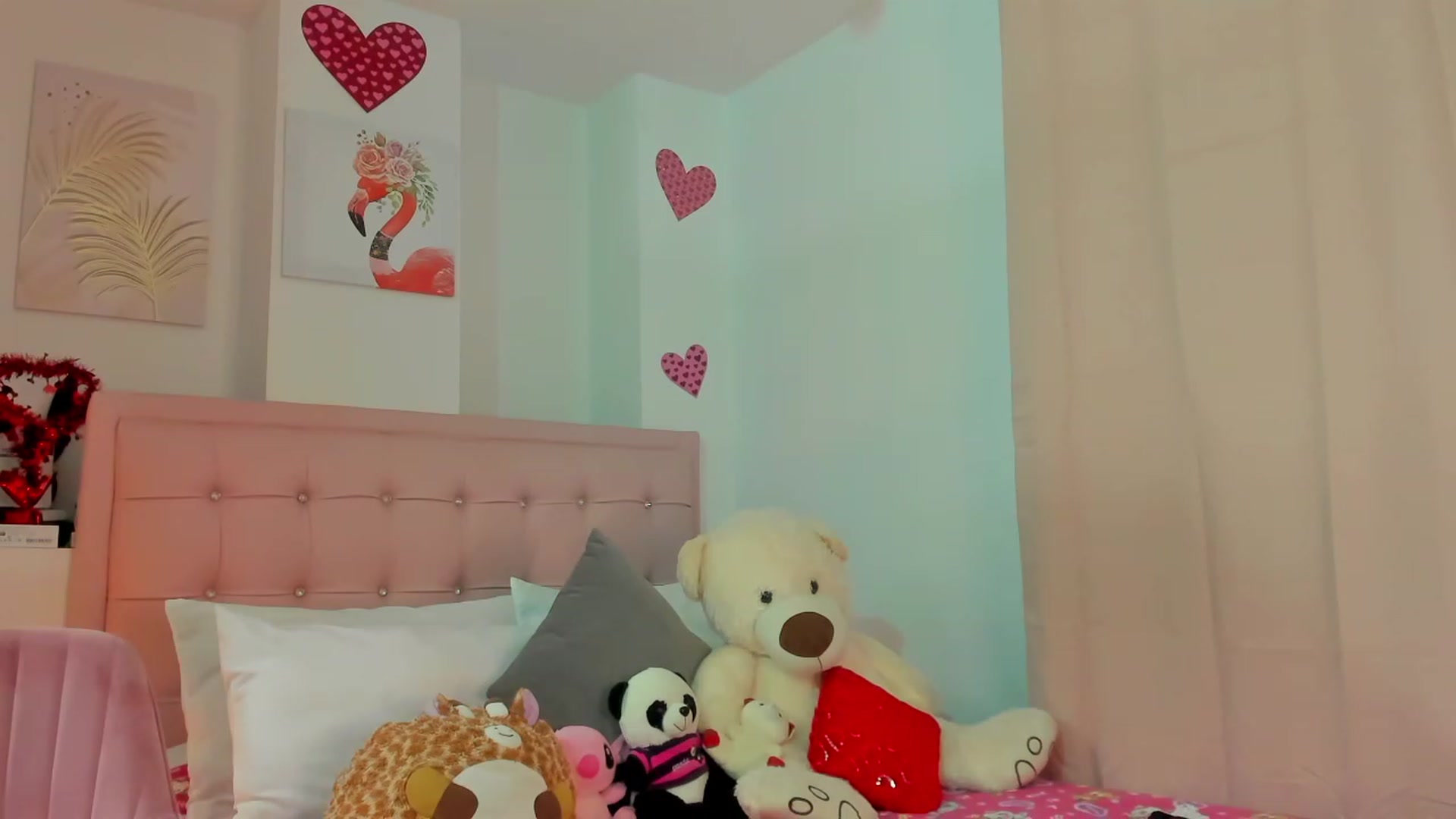 Gallery image thumbnail from Aleja_21's myfreecams stream on, 03/22/2023, 03:02 image 15 of 20