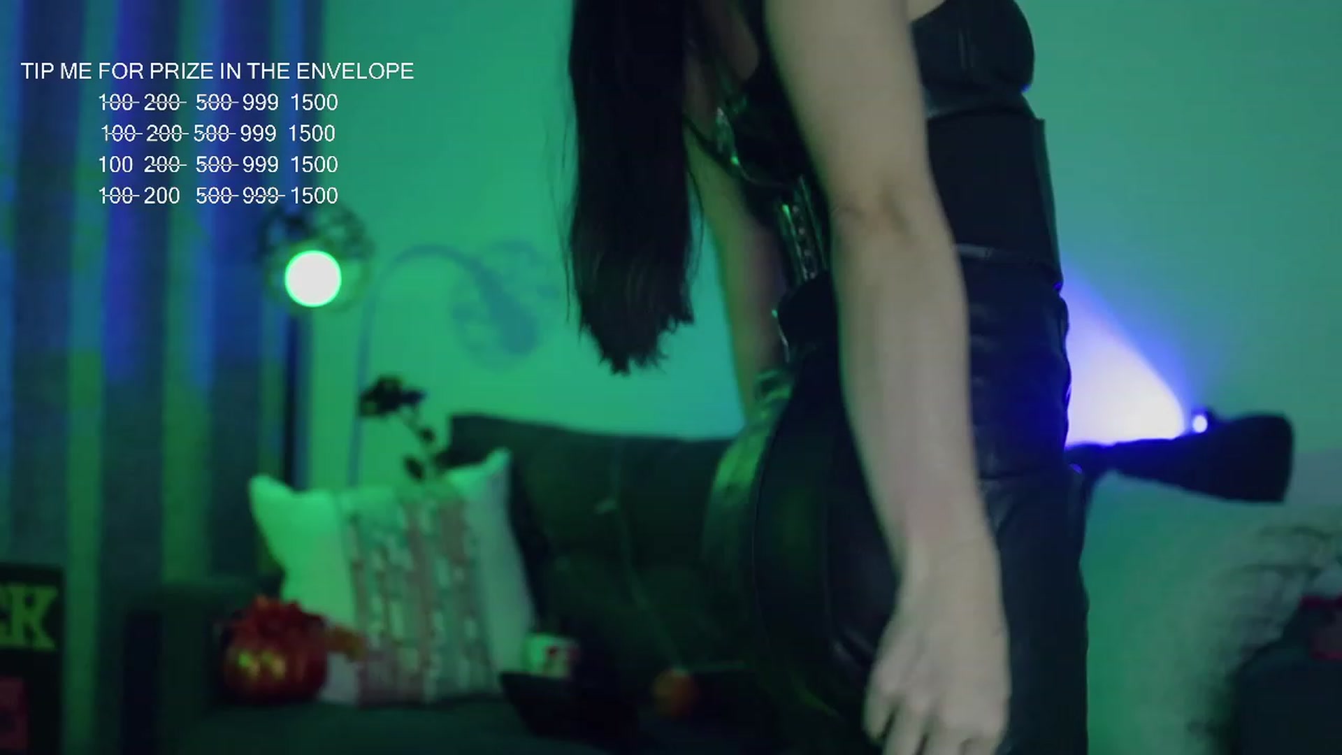 Gallery image thumbnail from Alejaween's myfreecams stream on, 10/23/2023, 04:05 image 4 of 20
