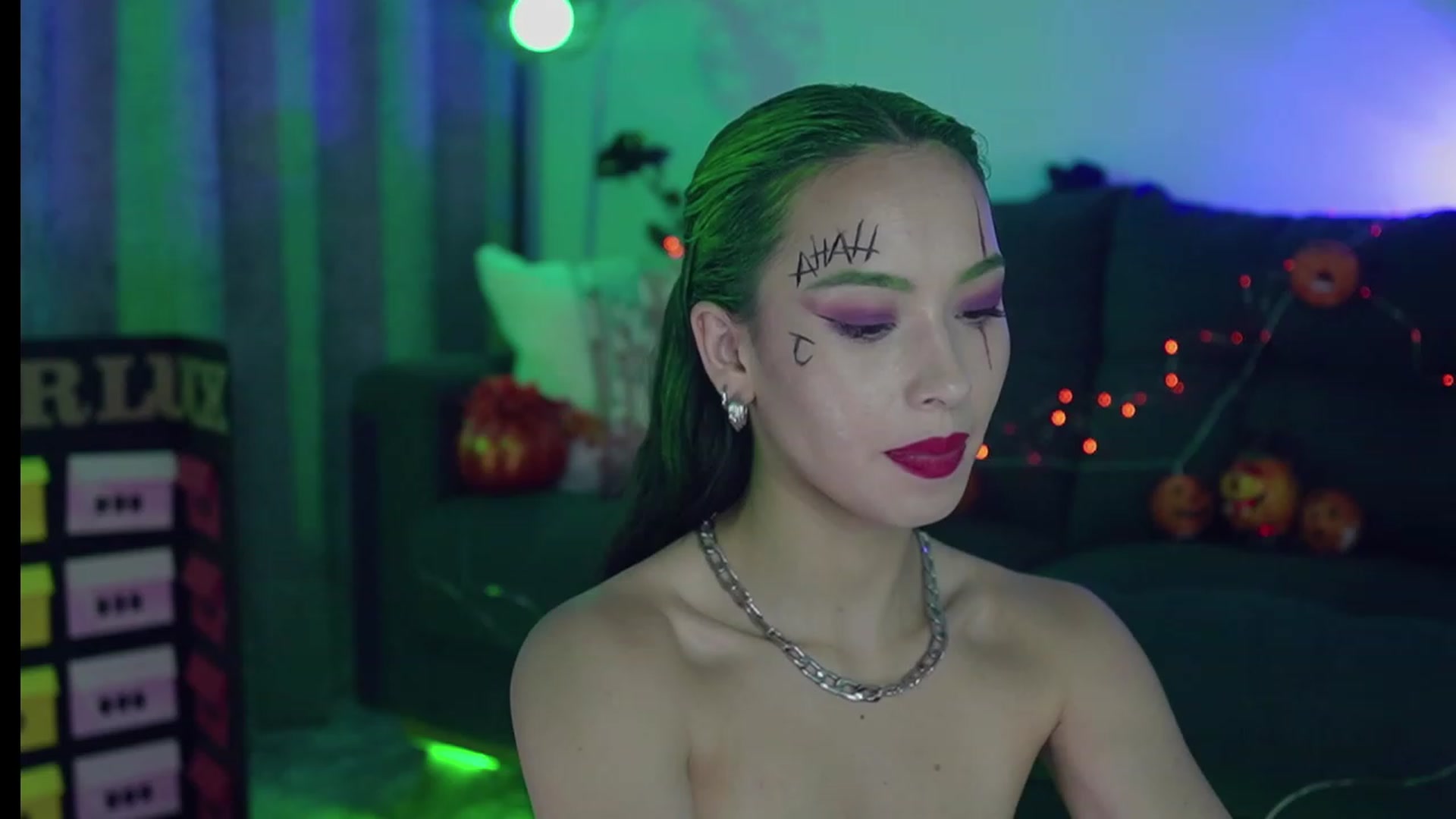 Gallery image thumbnail from Alejaween's myfreecams stream on, 10/23/2023, 06:16 image 10 of 20