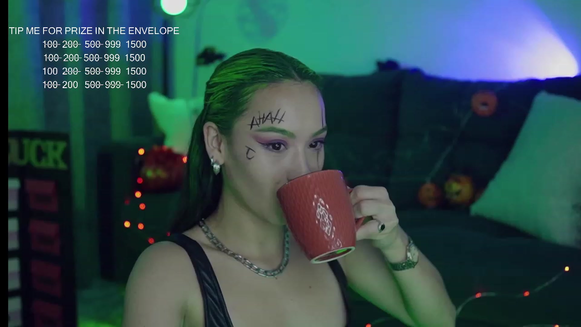 Gallery image thumbnail from Alejaween's myfreecams stream on, 10/23/2023, 06:16 image 2 of 20