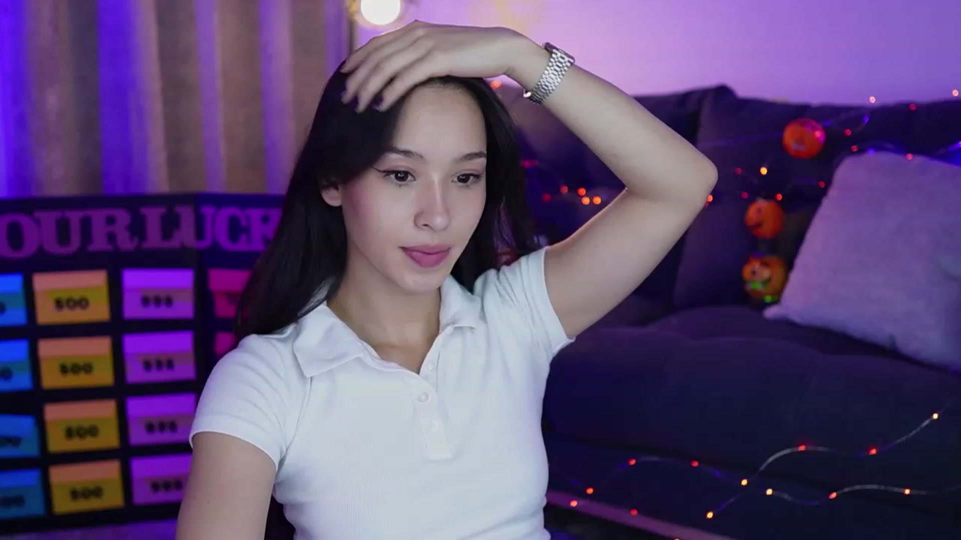 Gallery image thumbnail from Alejaween's myfreecams stream on, 10/24/2023, 15:43 image 2 of 20