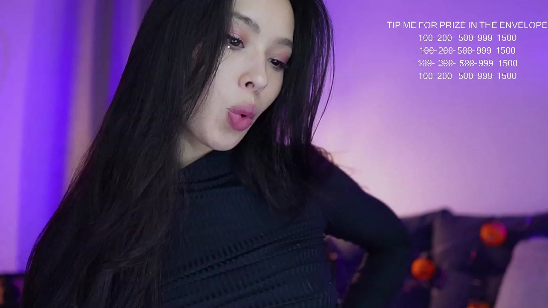 Gallery image thumbnail from Alejaween's myfreecams stream on, 10/25/2023, 05:14 image 16 of 20