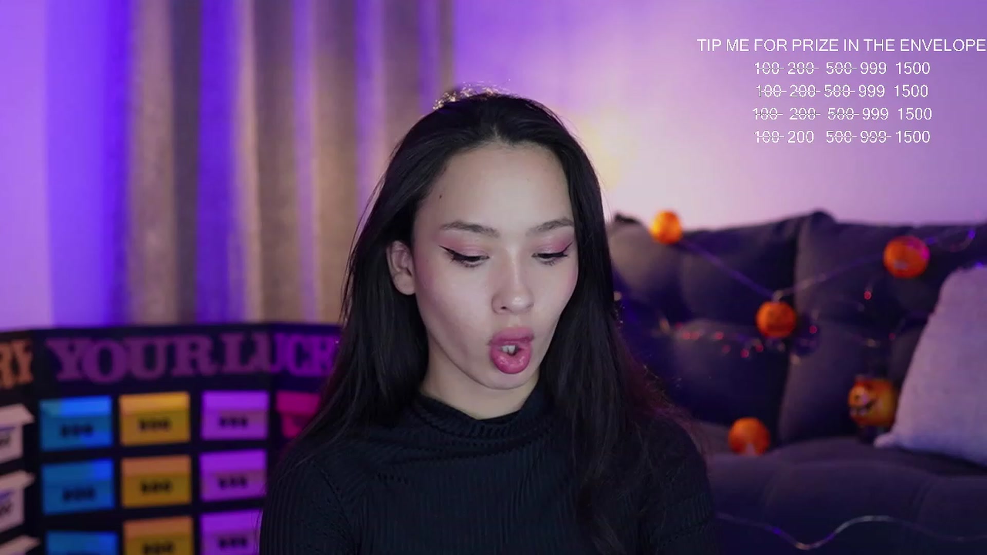 Gallery image thumbnail from Alejaween's myfreecams stream on, 10/25/2023, 05:14 image 5 of 20