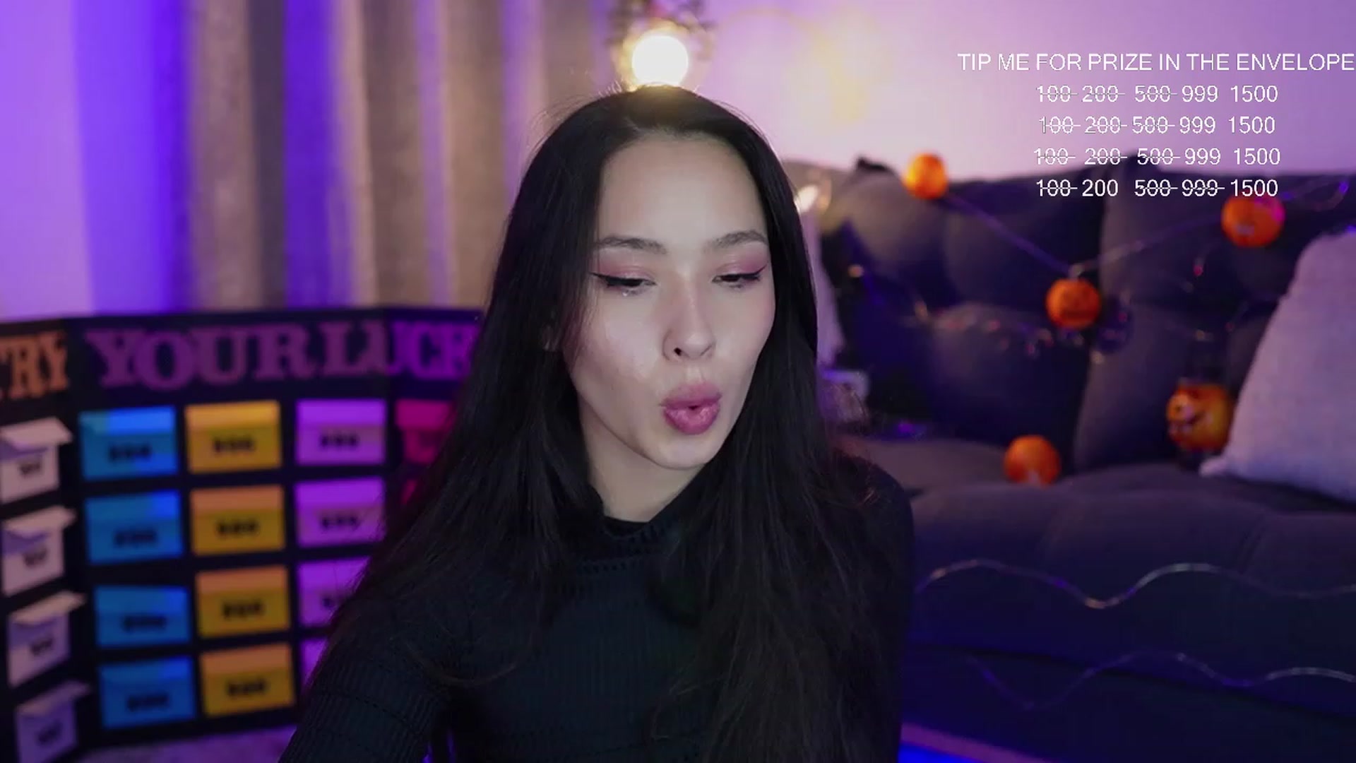 Gallery image thumbnail from Alejaween's myfreecams stream on, 10/25/2023, 05:14 image 18 of 20