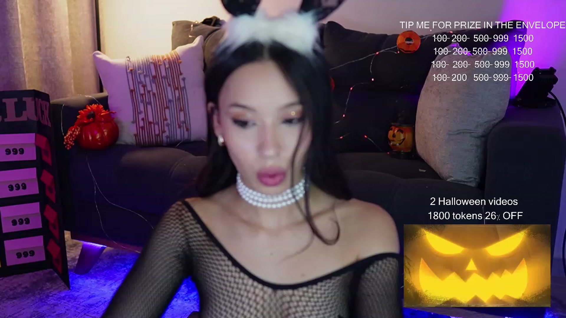 Gallery image thumbnail from Alejaween's myfreecams stream on, 10/27/2023, 06:10 image 14 of 20