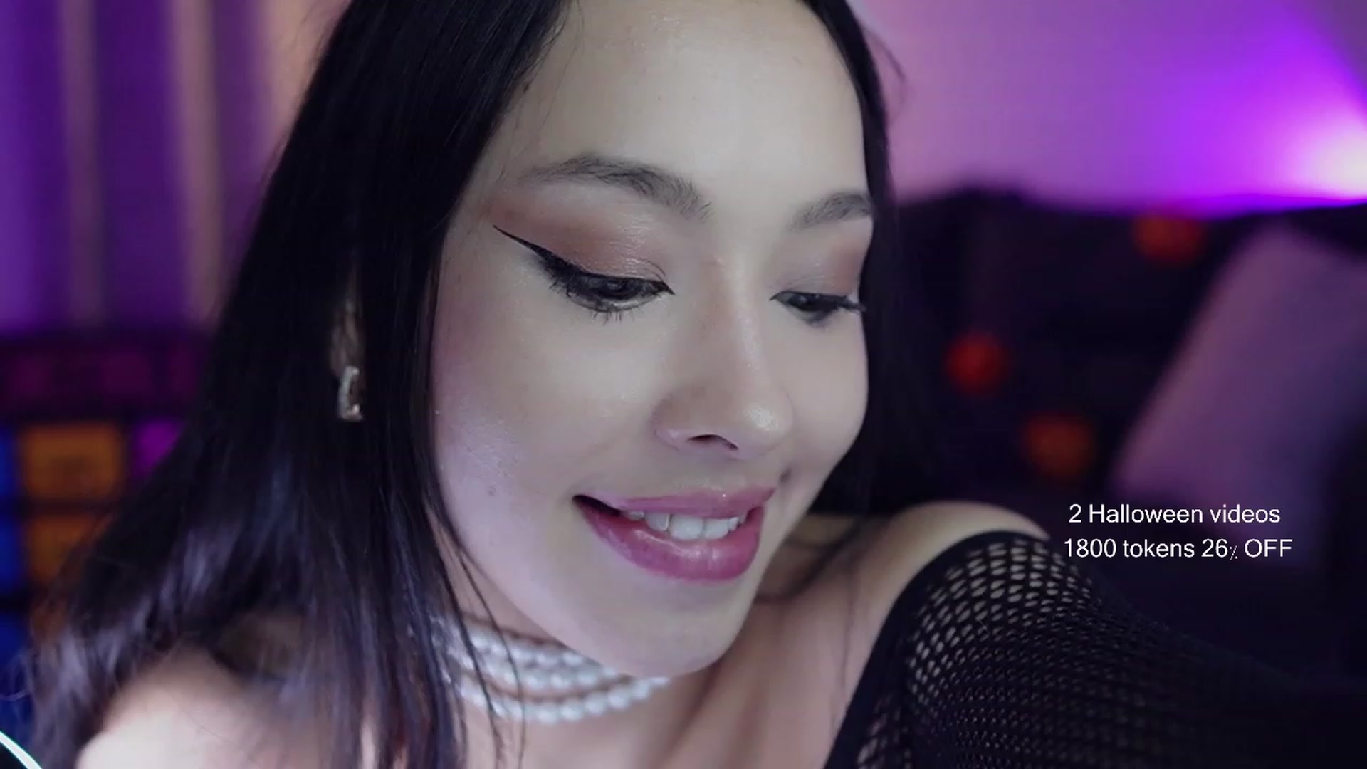 Gallery image thumbnail from Alejaween's myfreecams stream on, 10/28/2023, 05:26 image 16 of 20