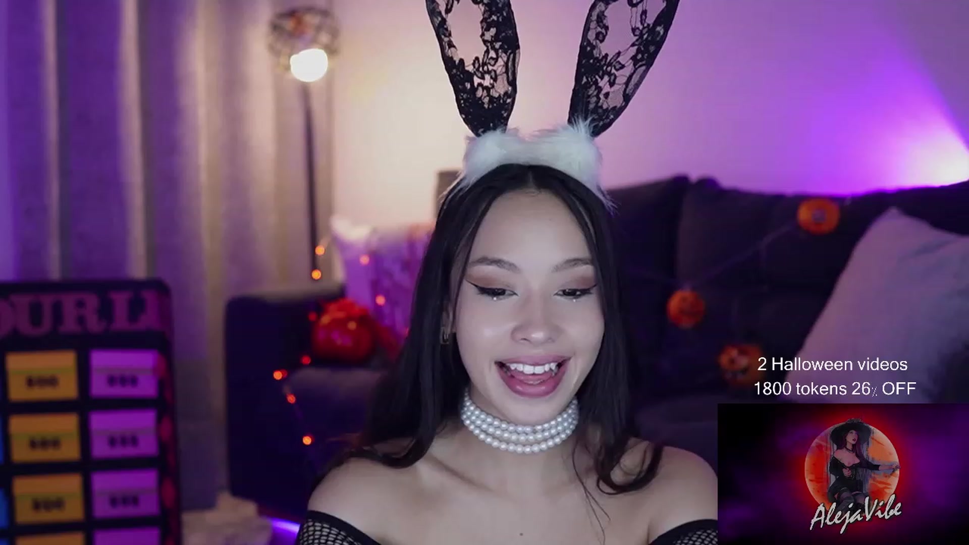 Gallery image thumbnail from Alejaween's myfreecams stream on, 10/28/2023, 06:23 image 6 of 20