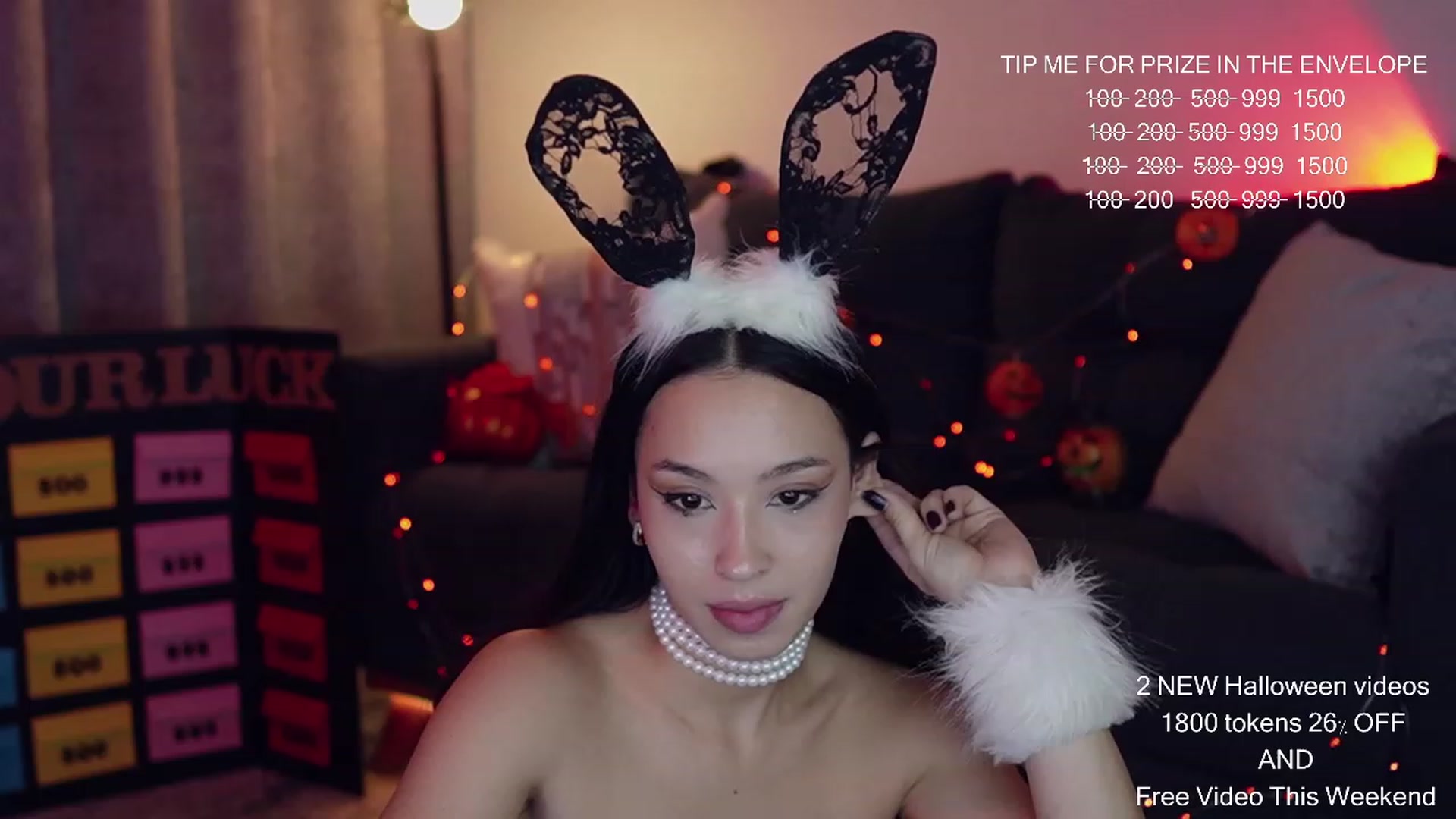 Gallery image thumbnail from Alejaween's myfreecams stream on, 10/28/2023, 07:30 image 6 of 20