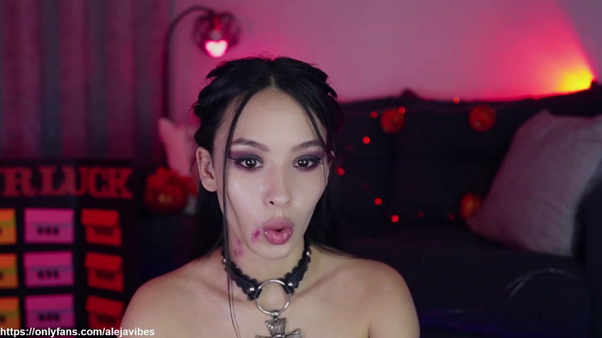 Gallery image thumbnail from Alejaween's myfreecams stream on, 11/01/2023, 07:29 image 4 of 20