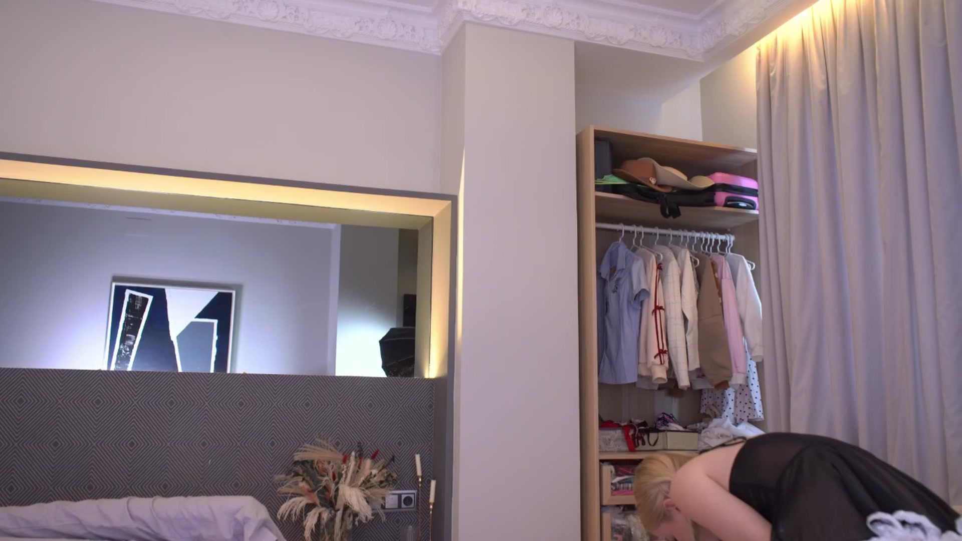 Gallery image thumbnail from AleksaLore's myfreecams stream on, 04/12/2026, 07:46 image 18 of 20
