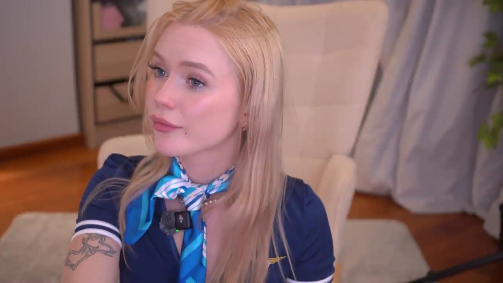 Gallery image thumbnail from AleksaLore's myfreecams stream on, 06/07/2026, 09:17 image 9 of 20