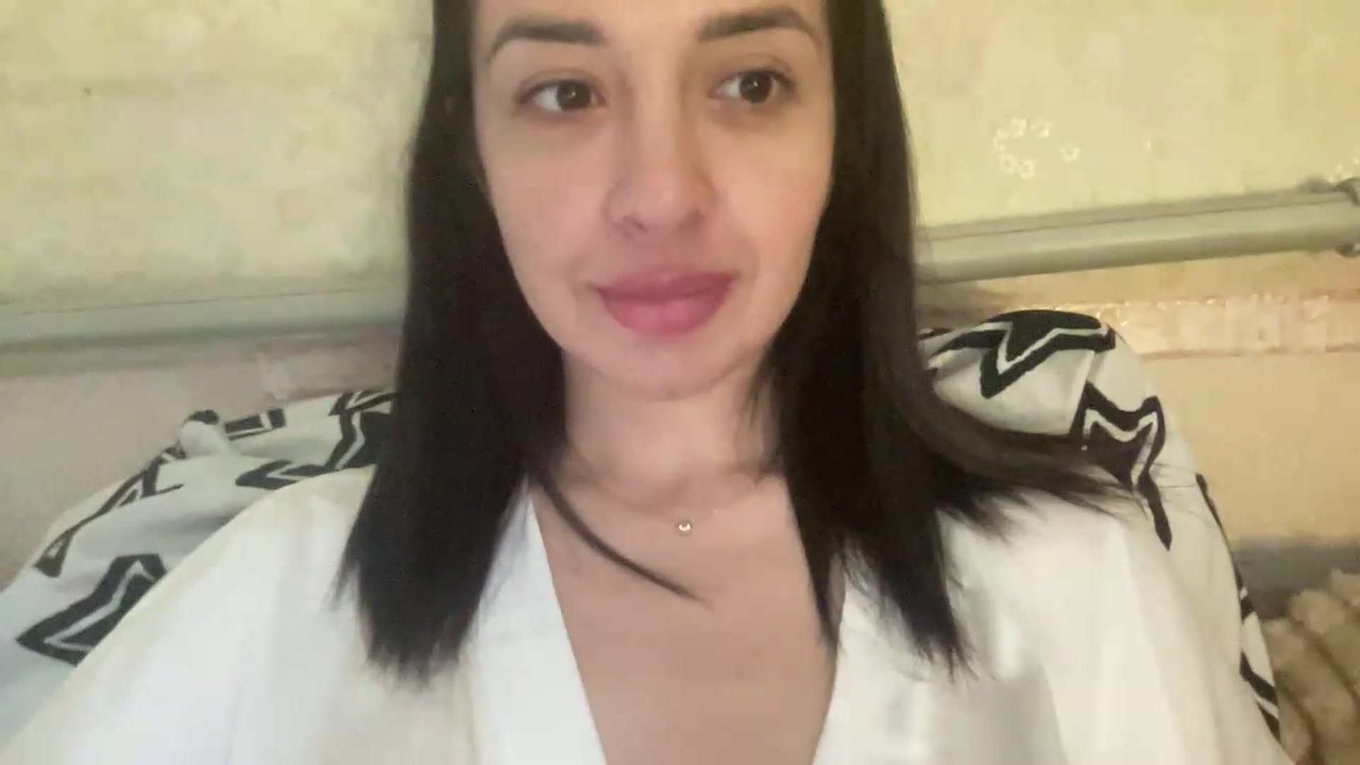 Gallery image thumbnail from AleksaVinci's myfreecams stream on, 07/10/2026, 11:51 image 17 of 20