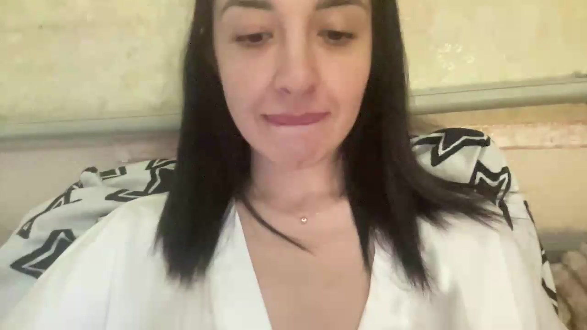 Gallery image thumbnail from AleksaVinci's myfreecams stream on, 07/10/2026, 11:51 image 20 of 20