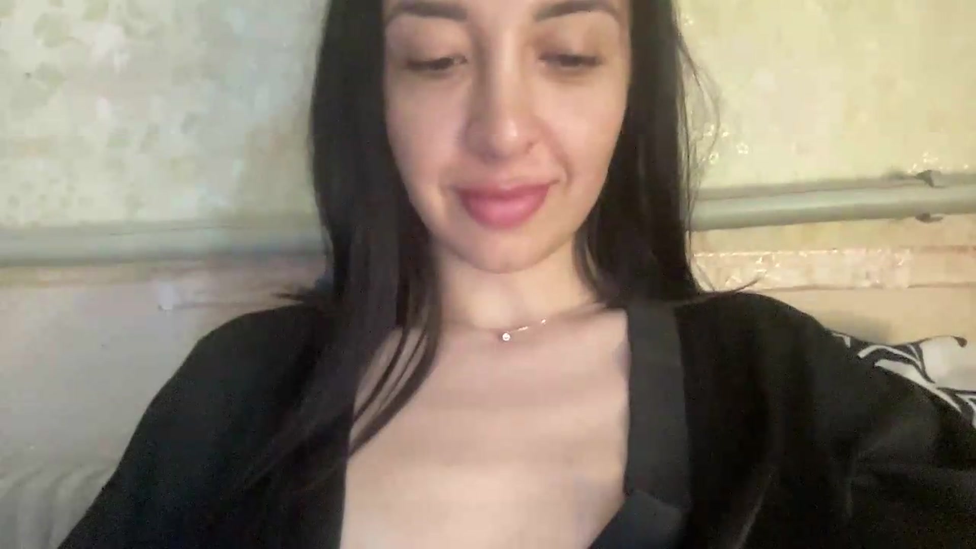 Gallery image thumbnail from AleksaVinci's myfreecams stream on, 07/16/2026, 11:24 image 19 of 20