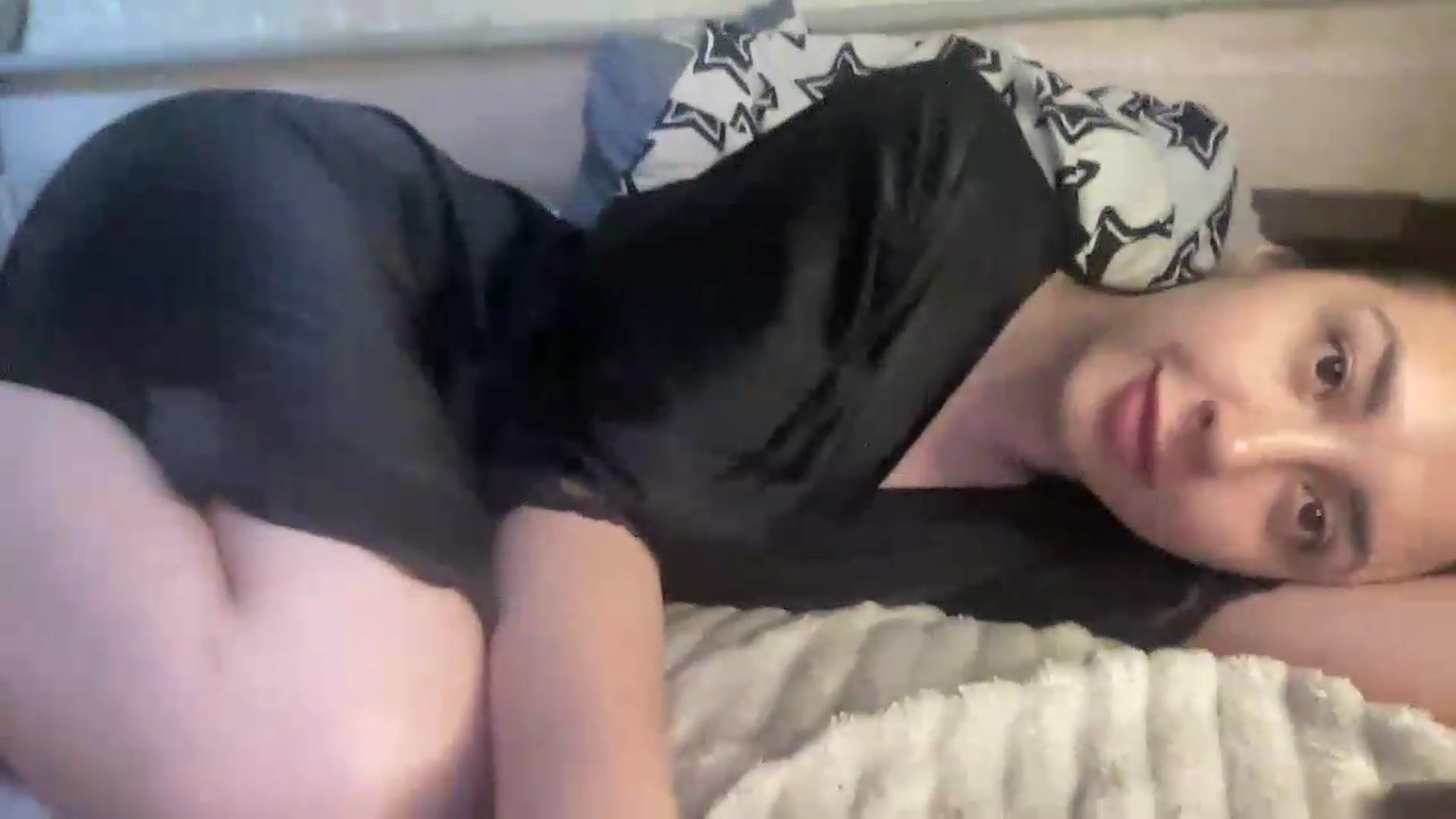 Gallery image thumbnail from AleksaVinci's myfreecams stream on, 07/16/2026, 11:46 image 12 of 20