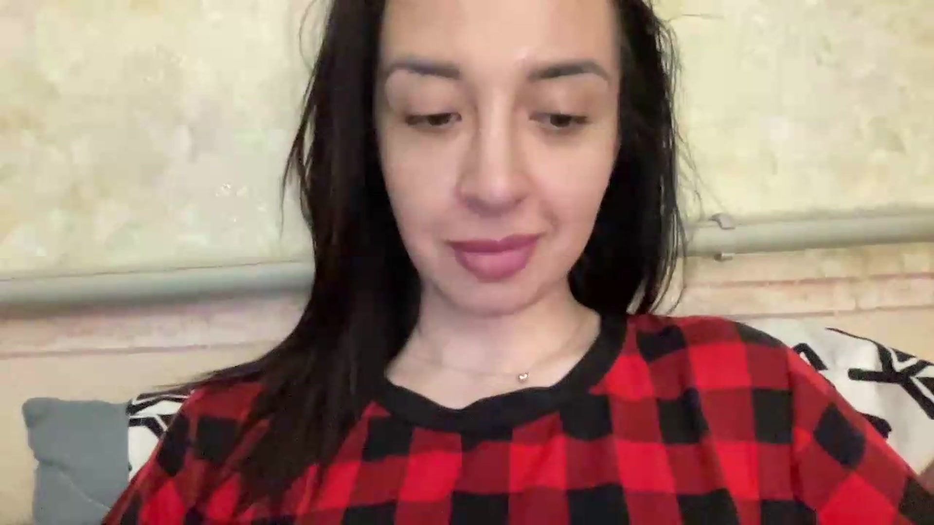 Gallery image thumbnail from AleksaVinci's myfreecams stream on, 07/19/2026, 12:01 image 8 of 20
