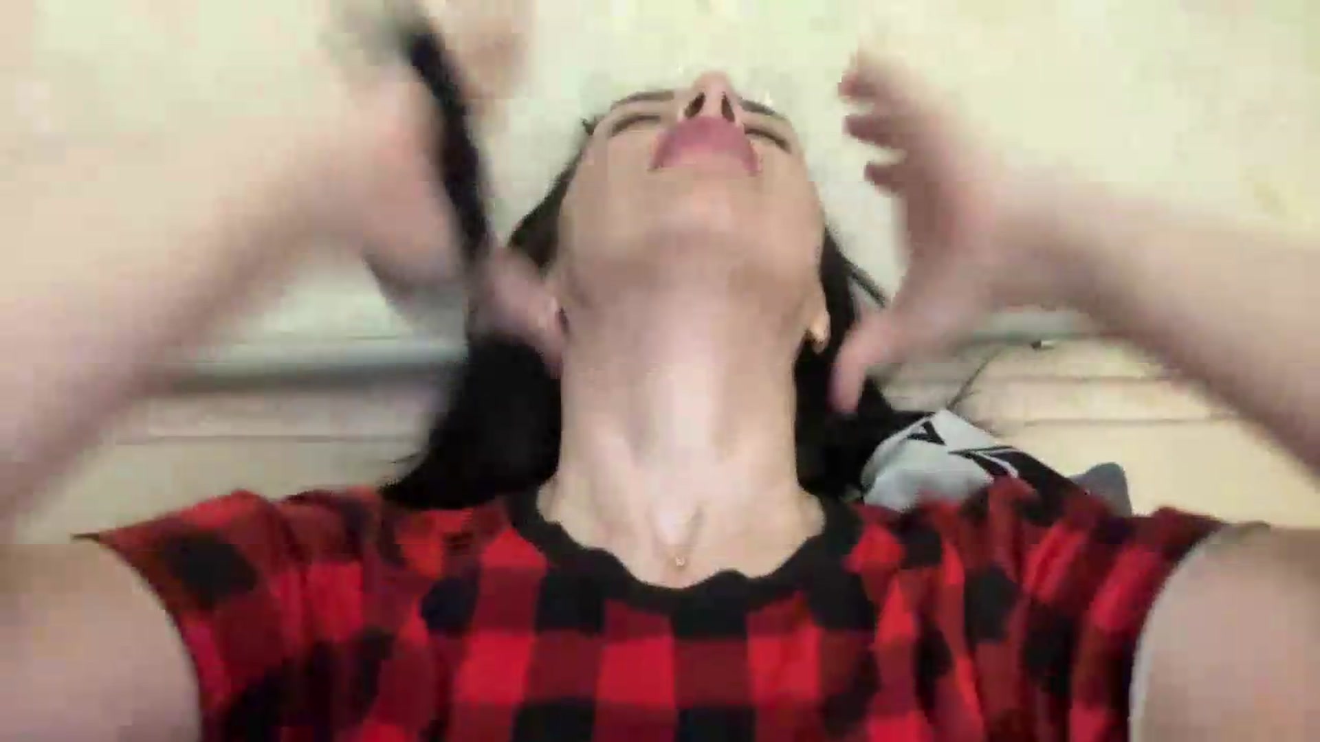 Gallery image thumbnail from AleksaVinci's myfreecams stream on, 07/19/2026, 12:01 image 18 of 20