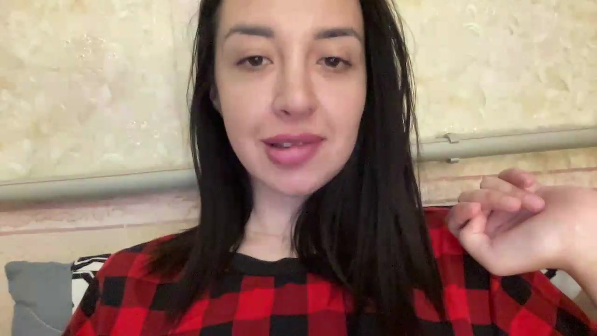 Gallery image thumbnail from AleksaVinci's myfreecams stream on, 07/19/2026, 12:01 image 11 of 20