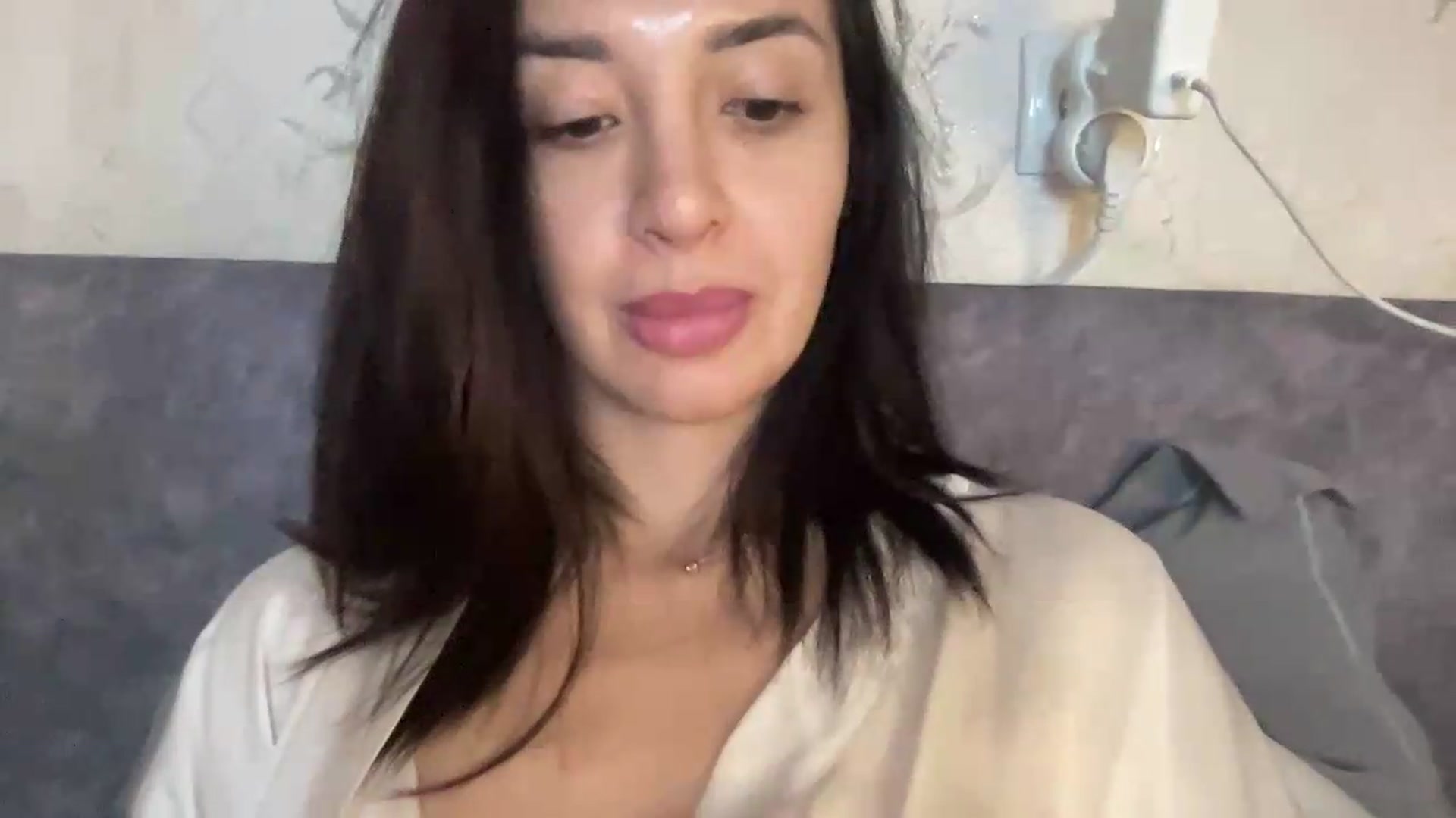 Gallery image thumbnail from AleksaVinci's myfreecams stream on, 07/30/2026, 12:01 image 13 of 20