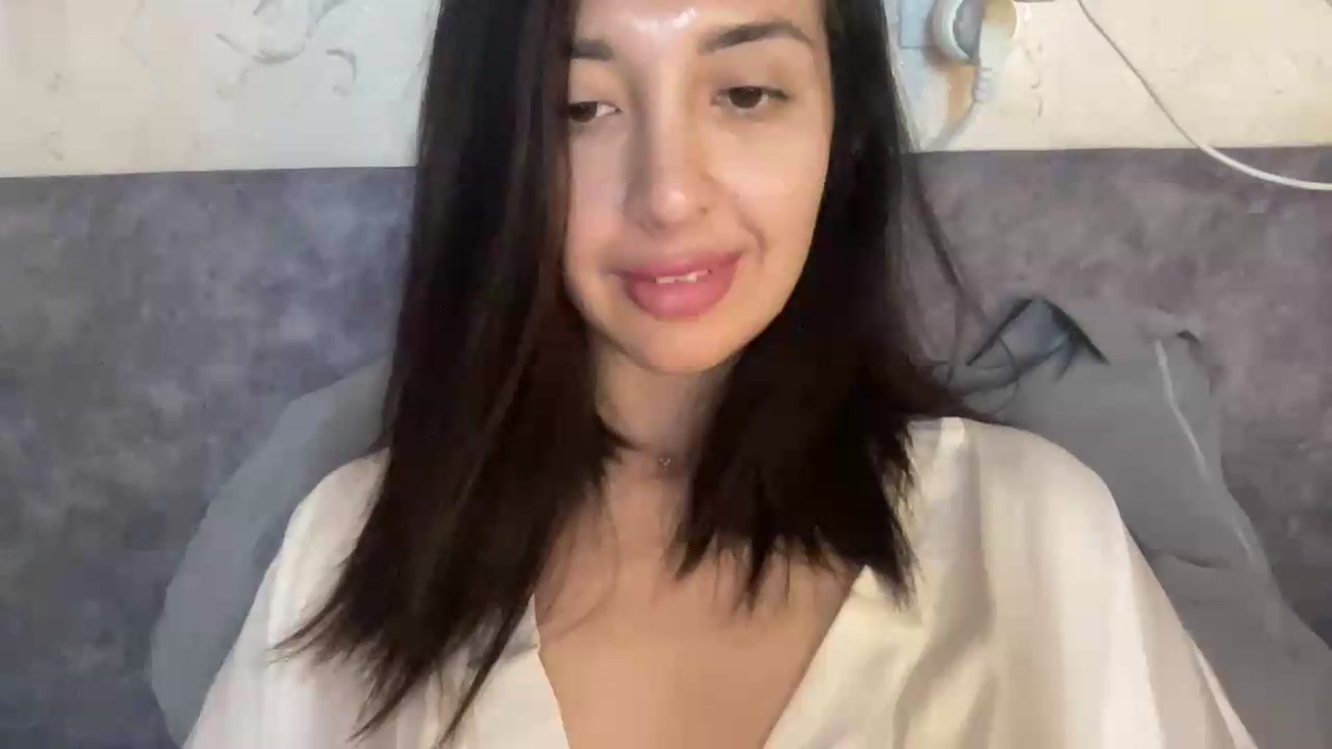 Gallery image thumbnail from AleksaVinci's myfreecams stream on, 07/30/2026, 12:01 image 18 of 20