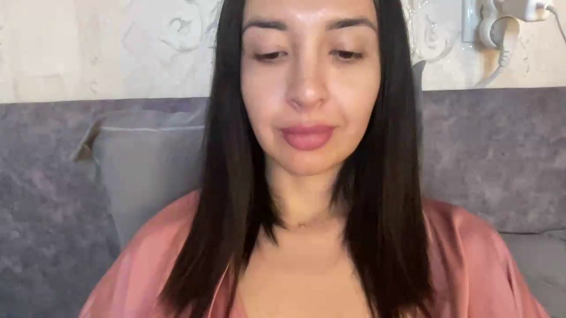 Gallery image thumbnail from AleksaVinci's myfreecams stream on, 07/31/2026, 11:27 image 4 of 20