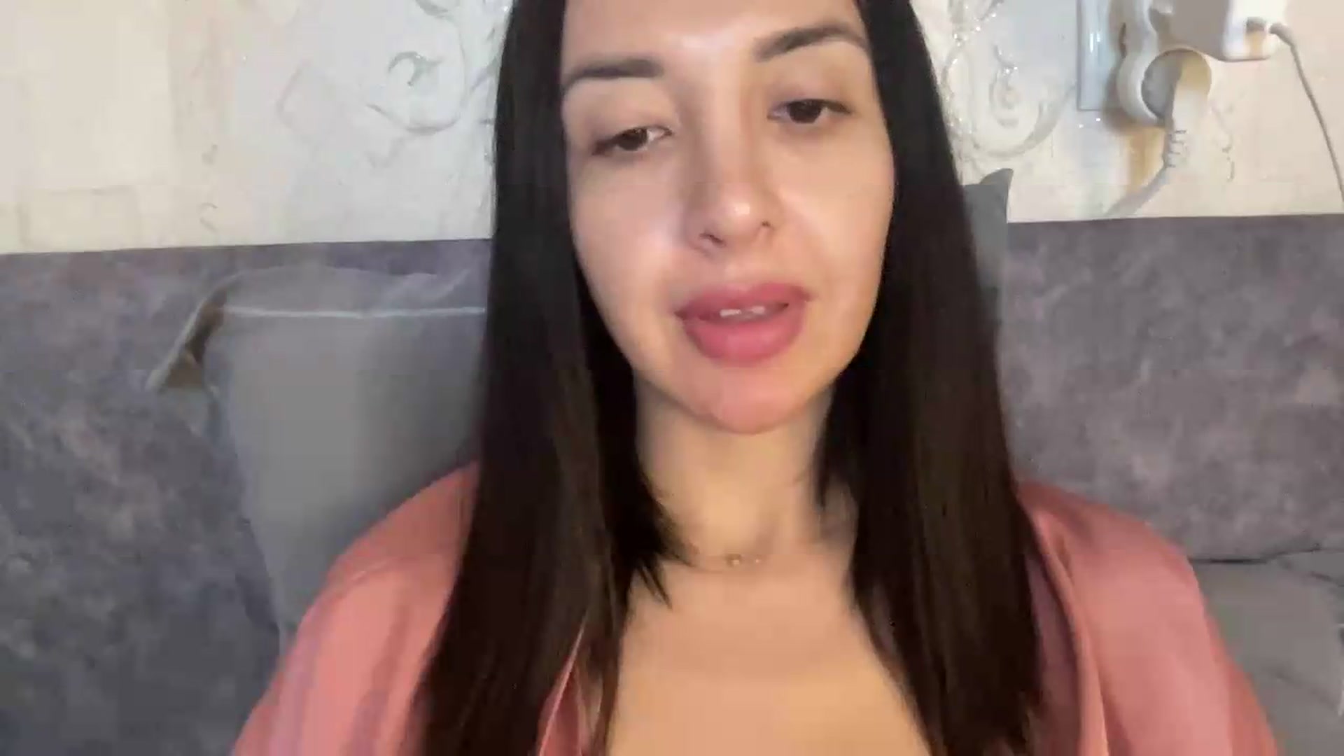 Gallery image thumbnail from AleksaVinci's myfreecams stream on, 07/31/2026, 11:27 image 18 of 20