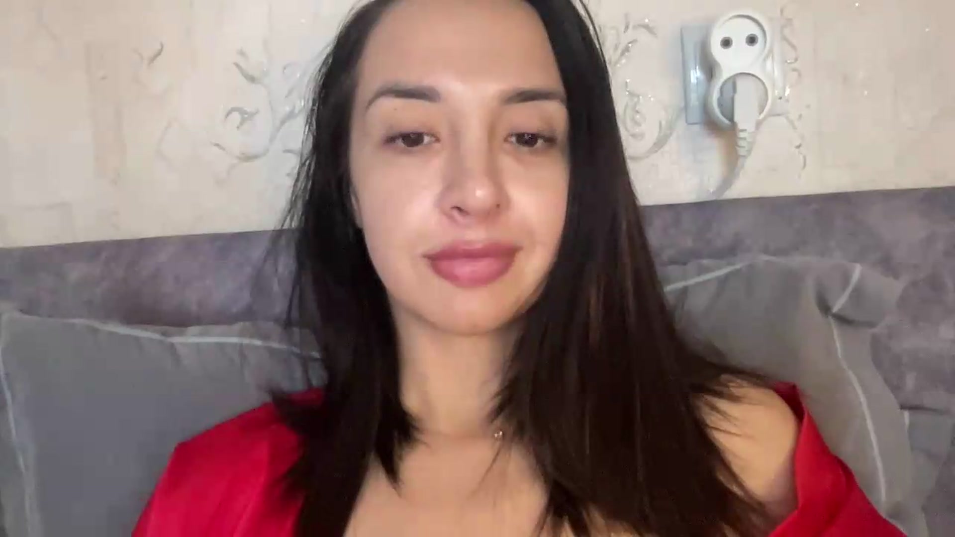 Gallery image thumbnail from AleksaVinci's myfreecams stream on, 08/01/2026, 10:53 image 2 of 20