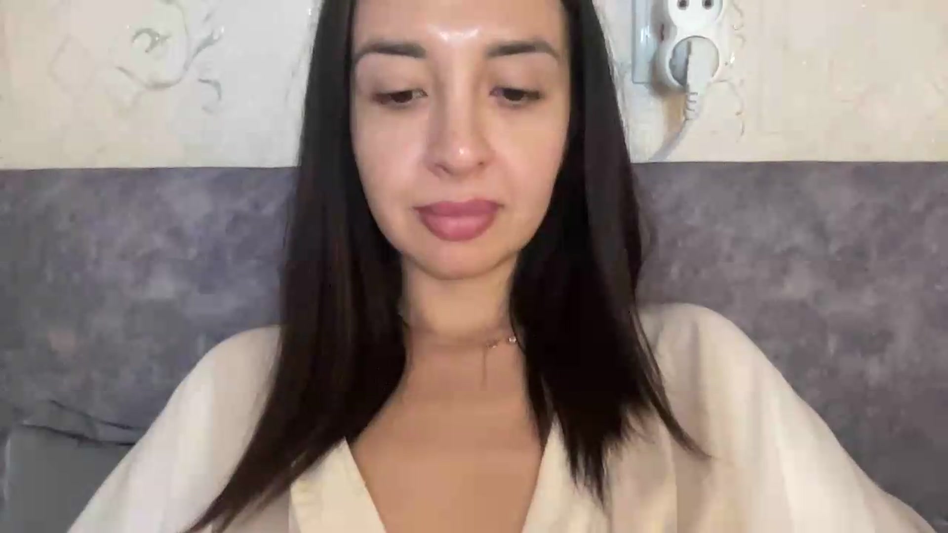 Gallery image thumbnail from AleksaVinci's myfreecams stream on, 08/02/2026, 11:10 image 2 of 20