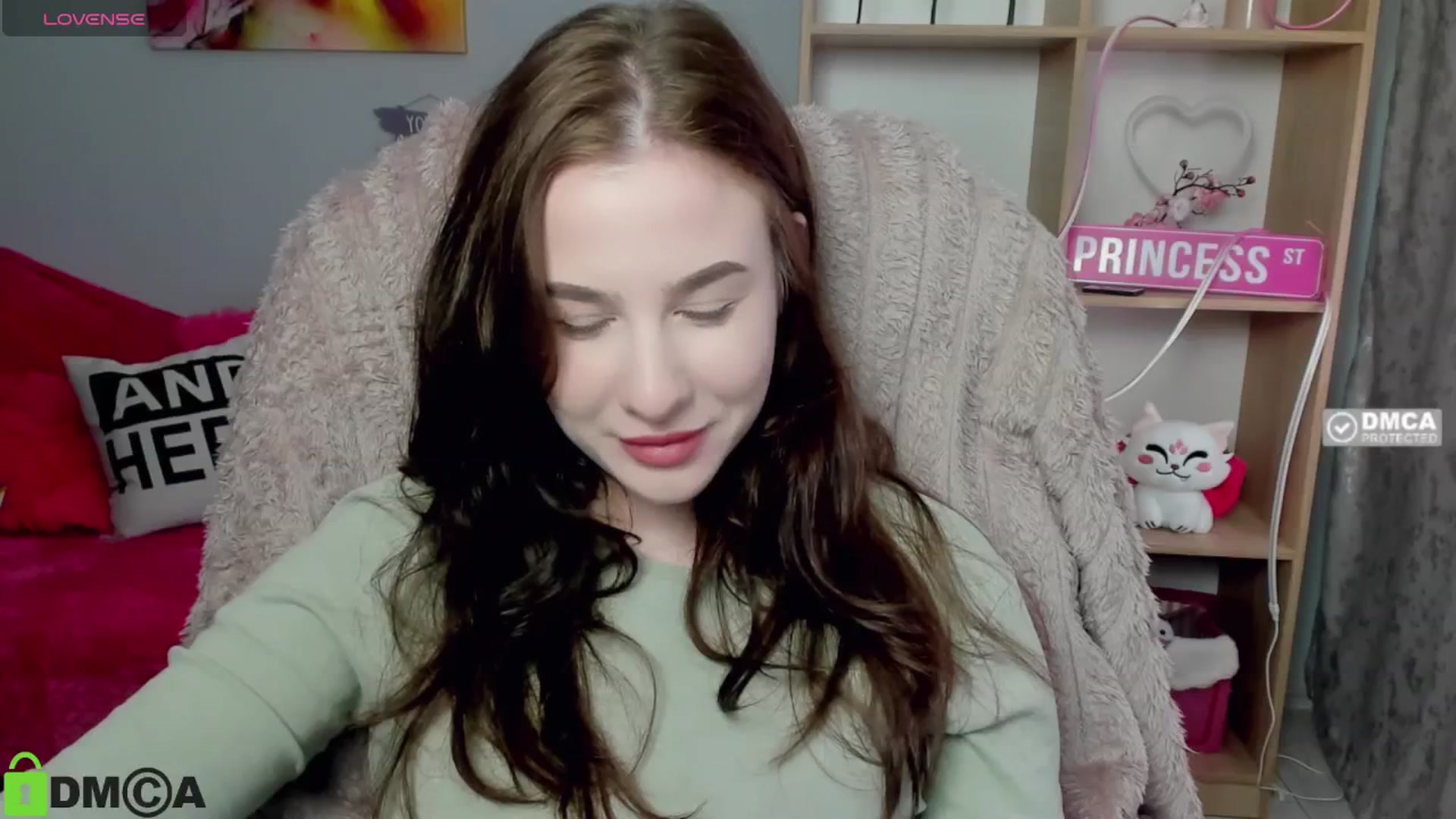 Gallery image thumbnail from Aleksa_Light's myfreecams stream on, 11/13/2025, 10:02 image 13 of 20