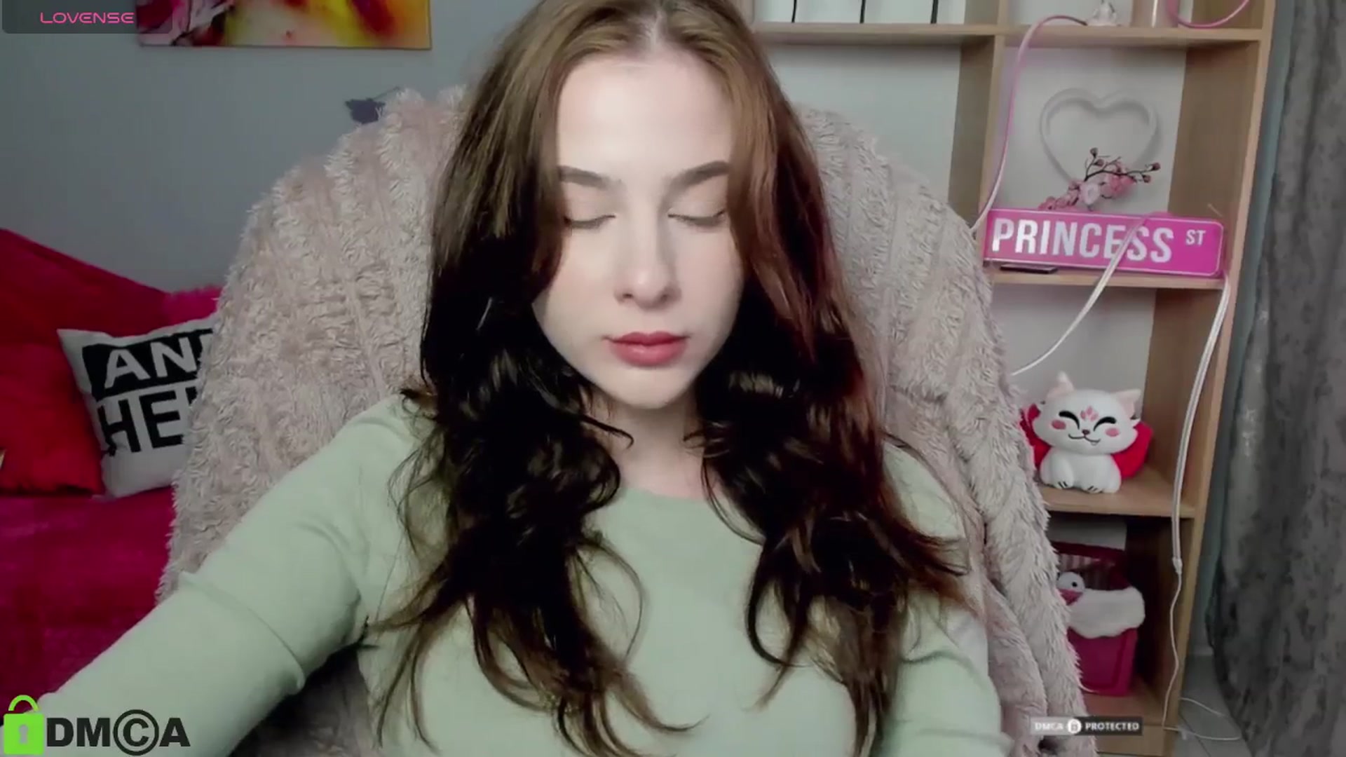 Gallery image thumbnail from Aleksa_Light's myfreecams stream on, 11/13/2025, 10:02 image 11 of 20
